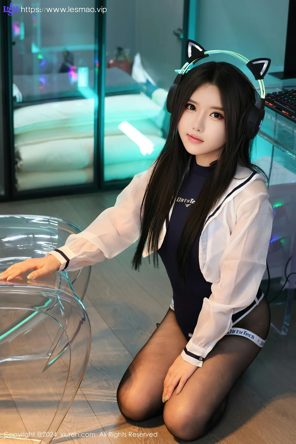XiuRen 秀人 No.8432 小薯条nienie 网瘾少女主题拍摄性感写真11 - 21