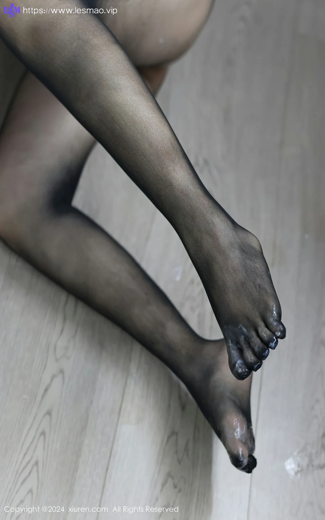 XiuRen 秀人 No.8432 小薯条nienie 网瘾少女主题拍摄性感写真11 - 32