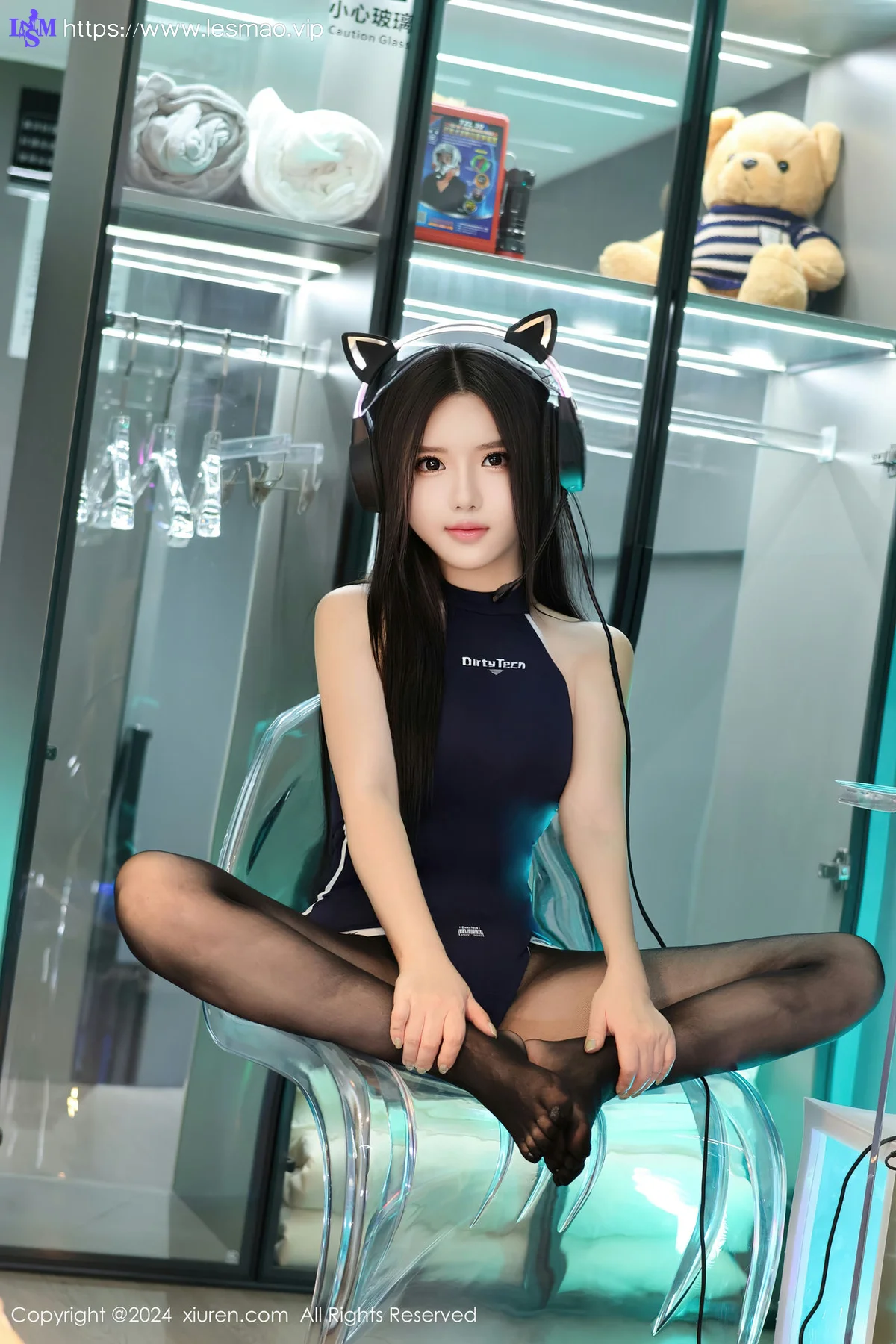XiuRen 秀人 No.8432 小薯条nienie 网瘾少女主题拍摄性感写真11 - 64