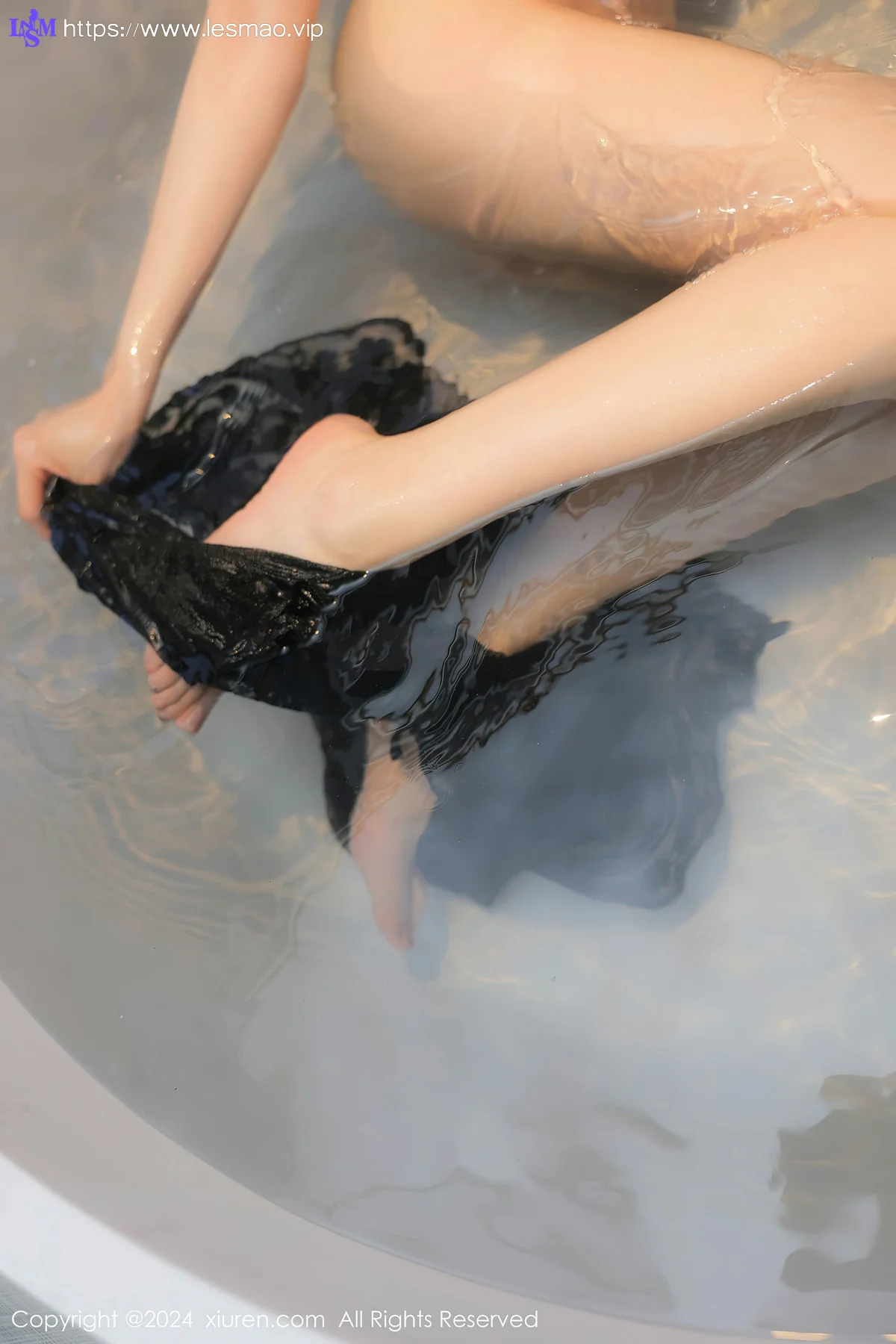 XiuRen 秀人 No.8453 清妙 极致美腿性感写真1 - 52