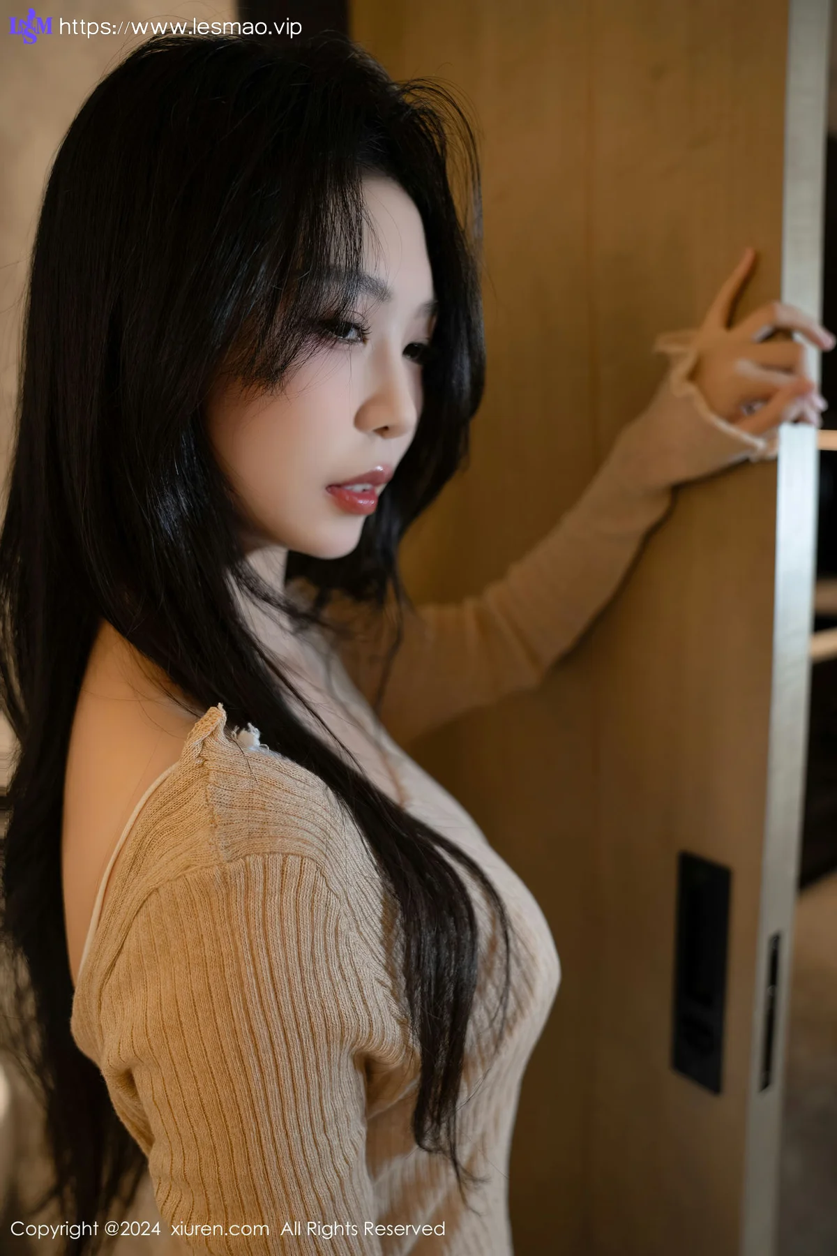 XiuRen 秀人 No.8455 利世 诱人原色丝袜性感写真3 - 11