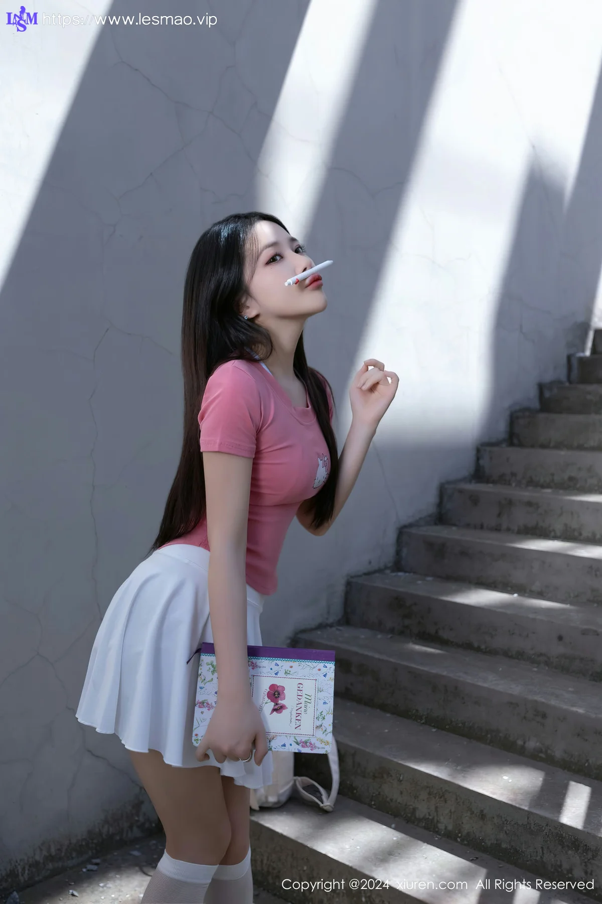 XiuRen 秀人 No.8457 鱼子酱Fish 天台少女性感写真1 - 15