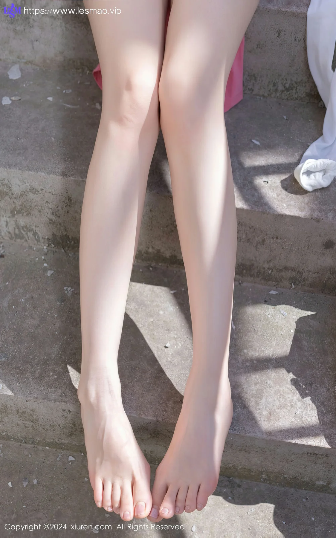XiuRen 秀人 No.8457 鱼子酱Fish 天台少女性感写真1 - 70