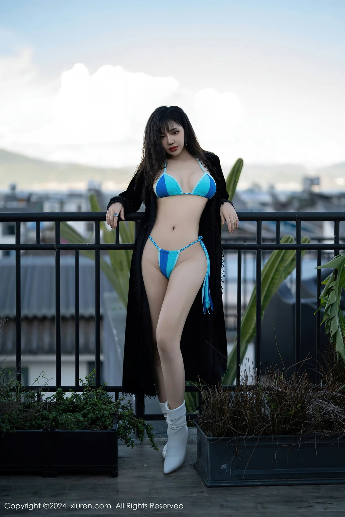 XiuRen 秀人 No.8460 文静儿 蓝色比基尼性感写真 - 44