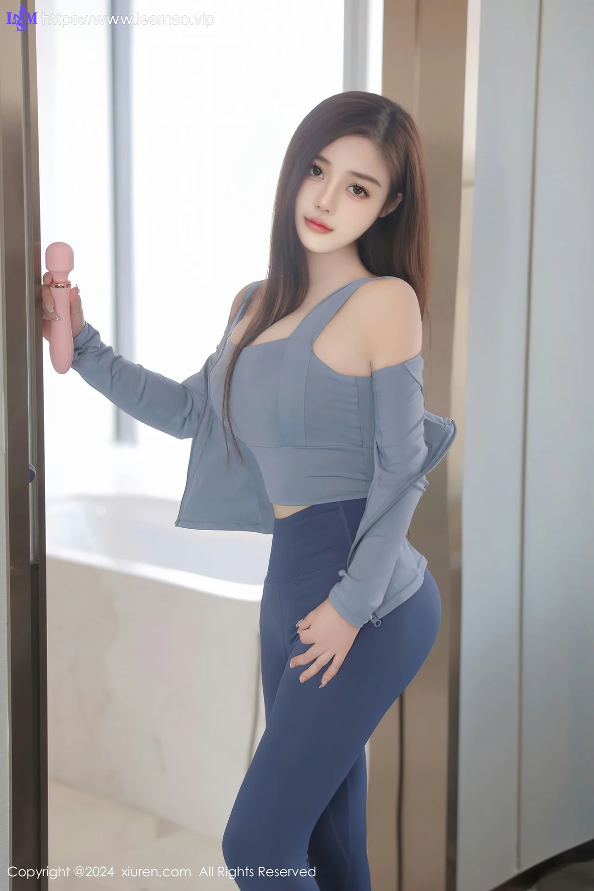 XiuRen 秀人 No.8461 王雅姗是我 健身主题拍摄性感写真 - 18