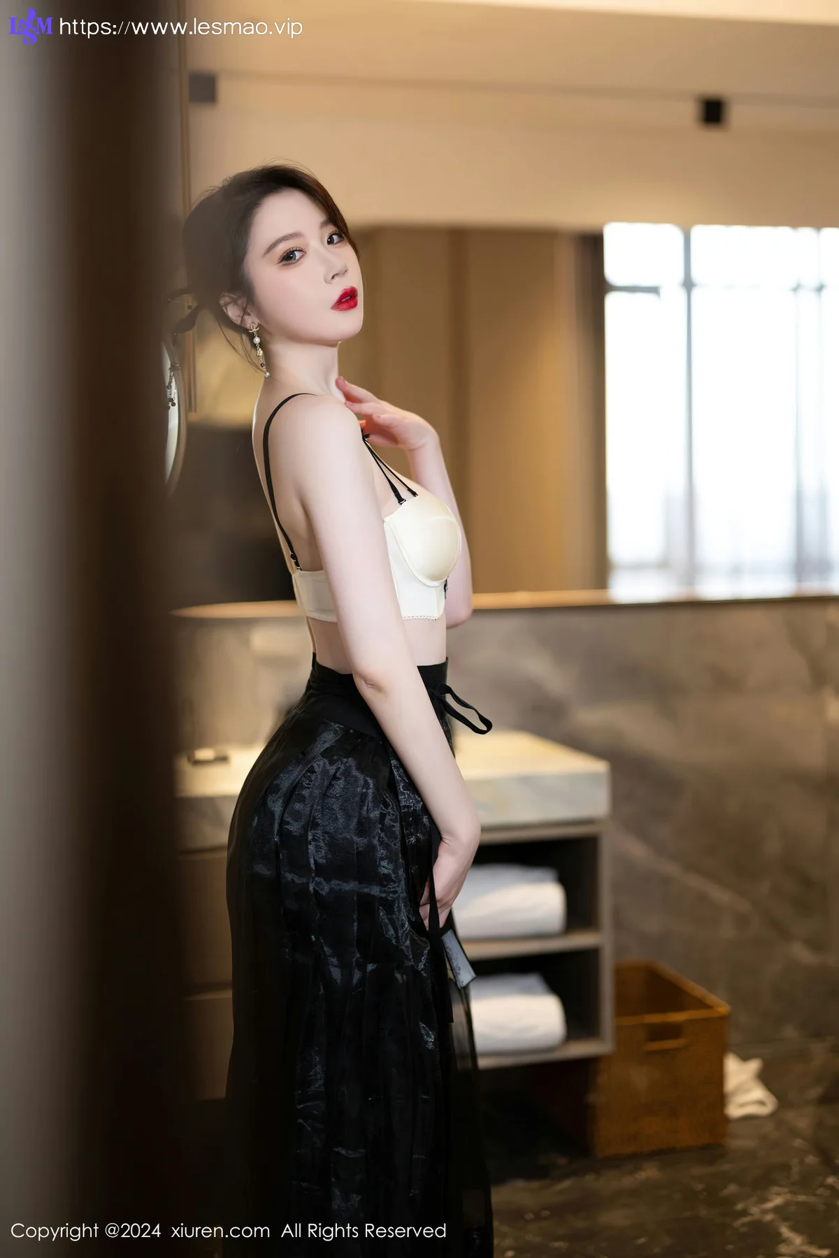 XiuRen 秀人 No.8465 梦心玥  白色轻透性感写真3 - 17