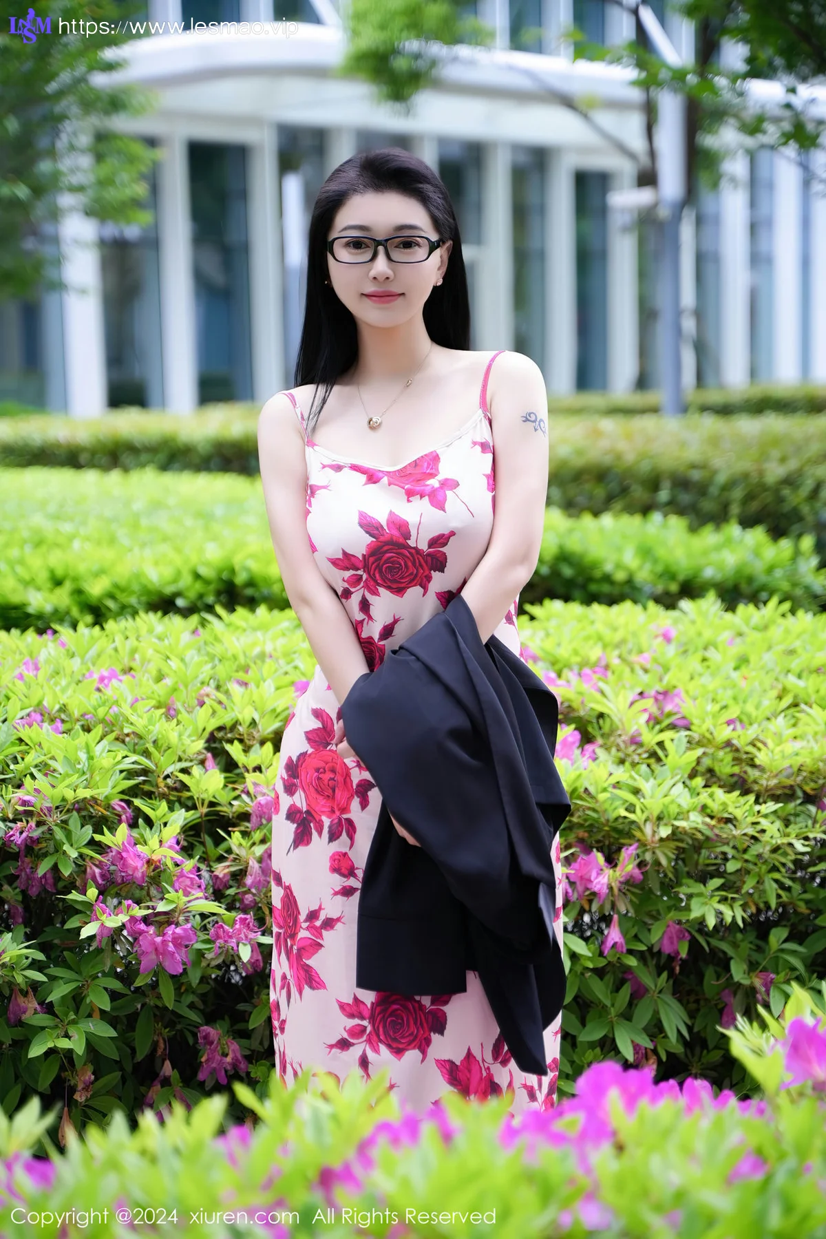 XiuRen 秀人 No.8468 雅茹老师 厨房场景拍摄性感写真33 - 14