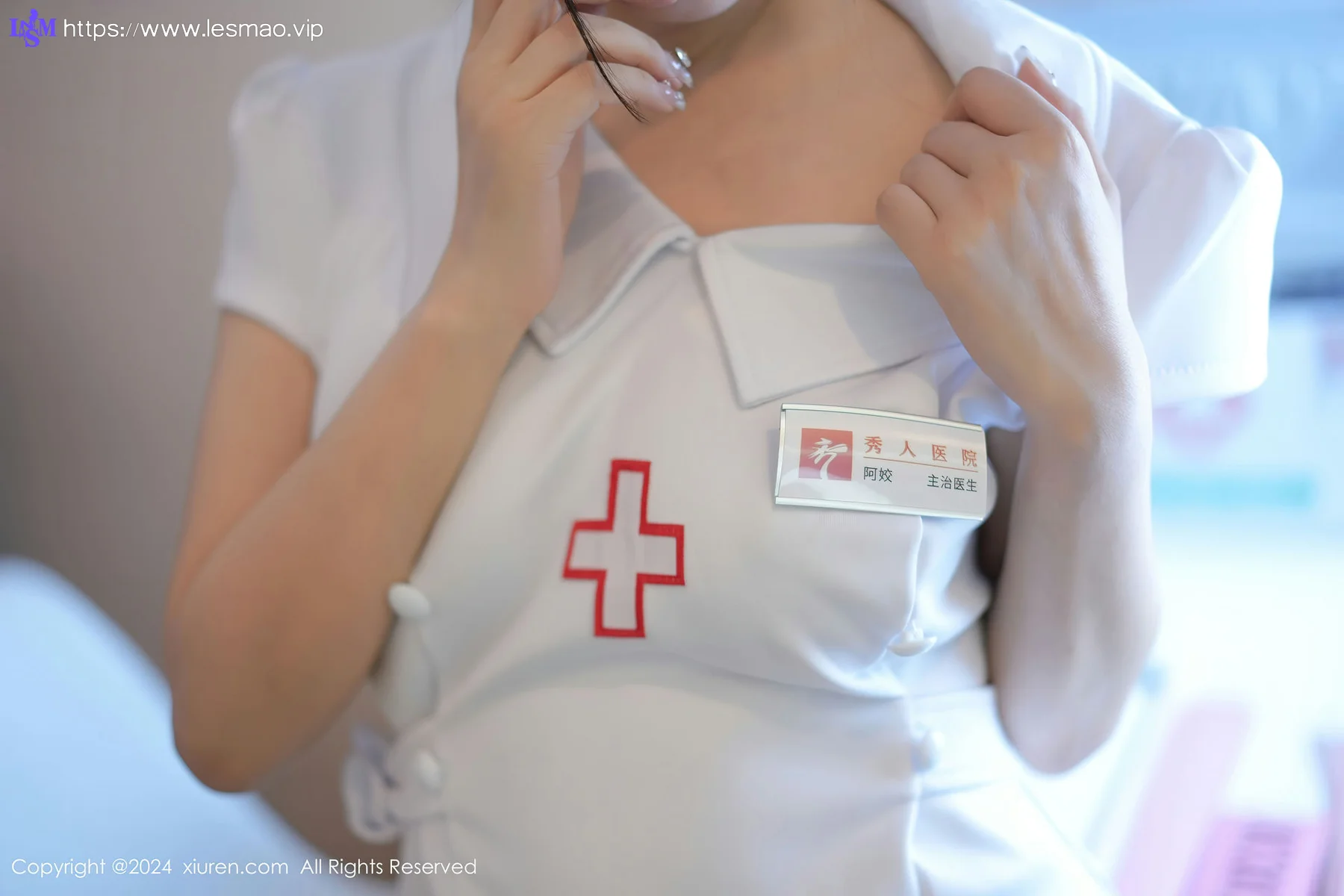 XiuRen 秀人 No.8512 laura阿姣 白色护士服性感写真1 - 11
