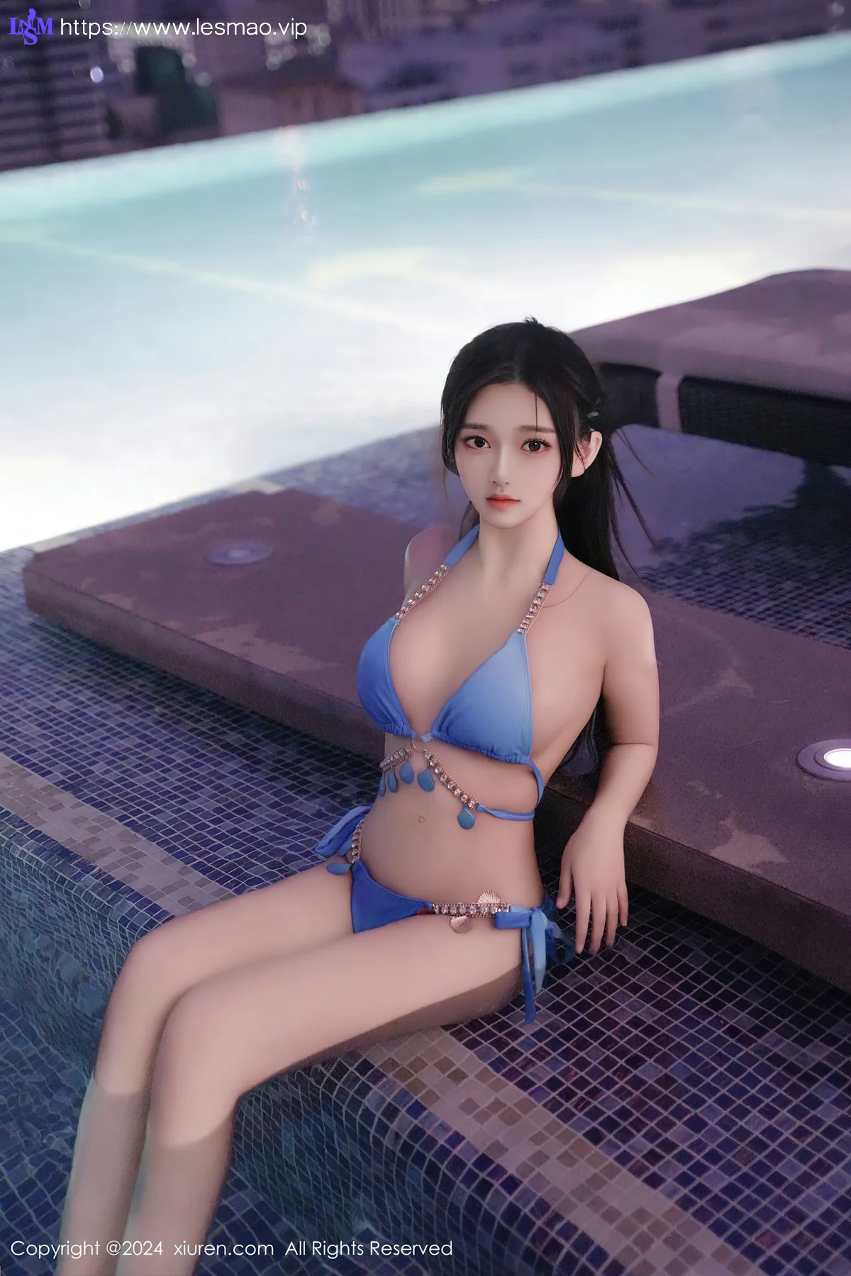 XiuRen 秀人 No.8518 奶茶味的包子 蓝色比基尼性感写真3 - 13