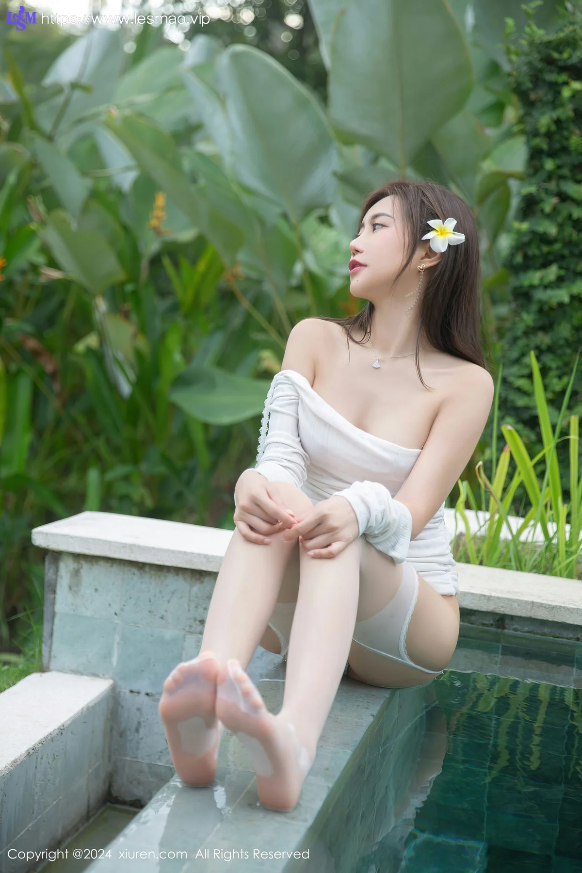 XiuRen 秀人 No.8522 绮里嘉ula 魔法眼镜主题拍摄性感写真1 - 32
