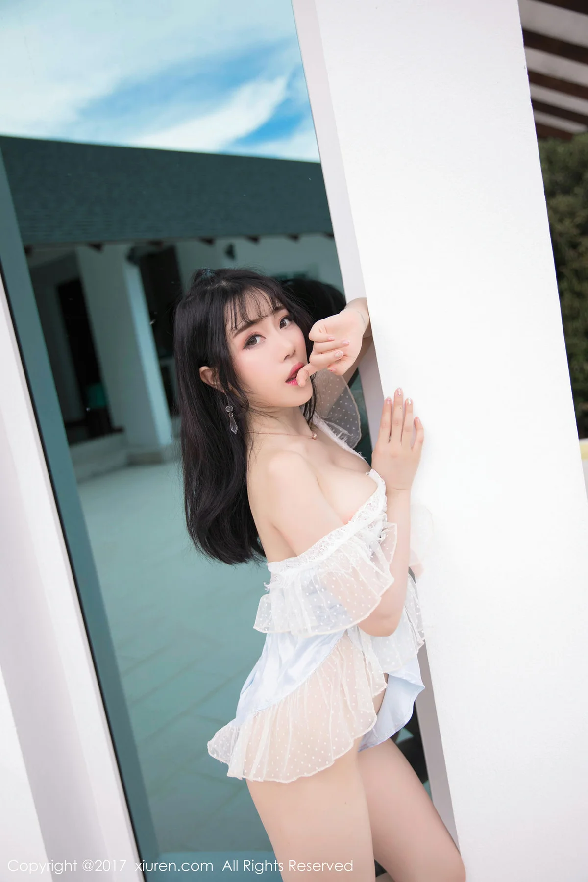 XiuRen 秀人 No.855 兜豆靓Youlina - 28
