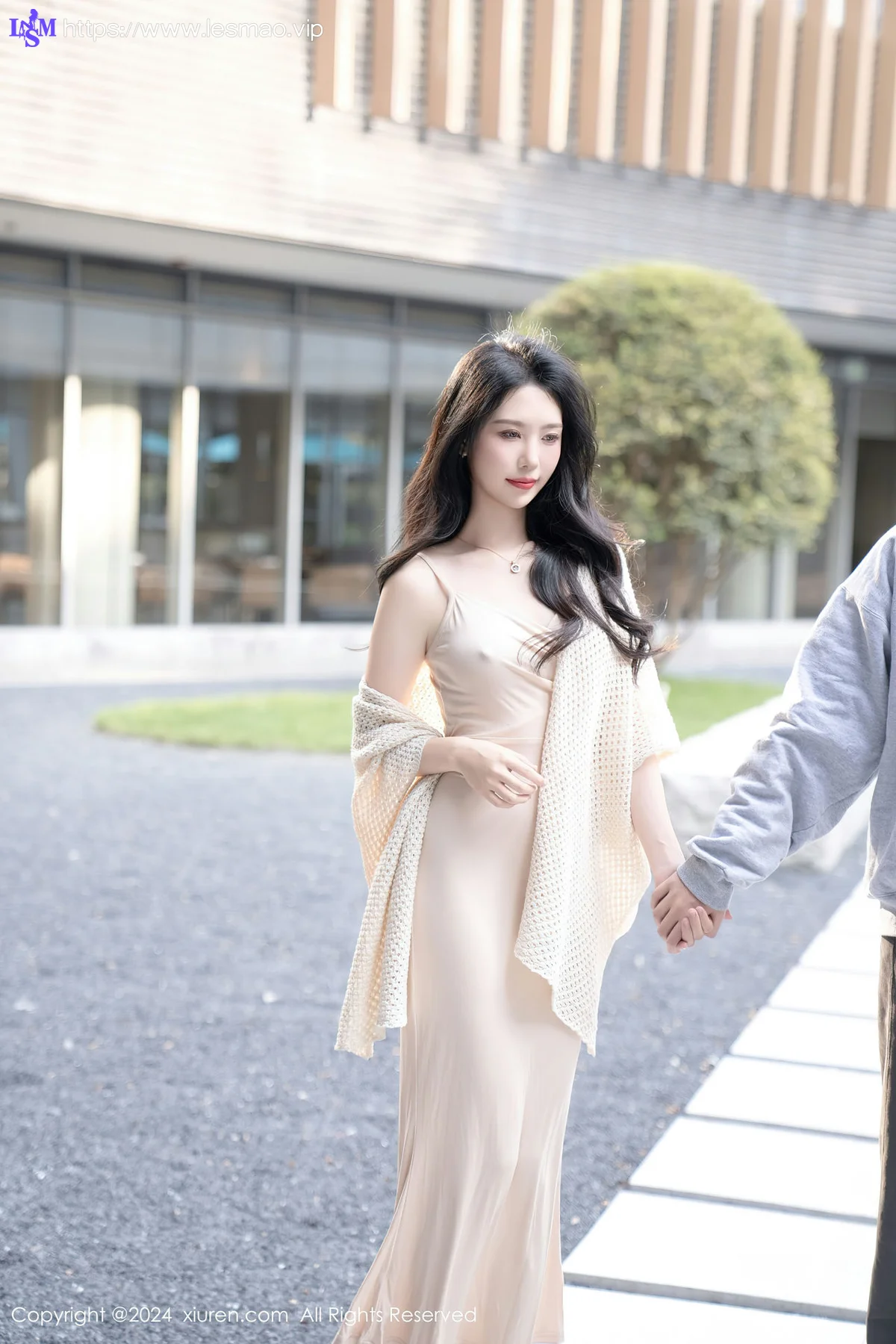 XiuRen 秀人 No.8559 利世 杏色连衣裙性感写真1 - 11