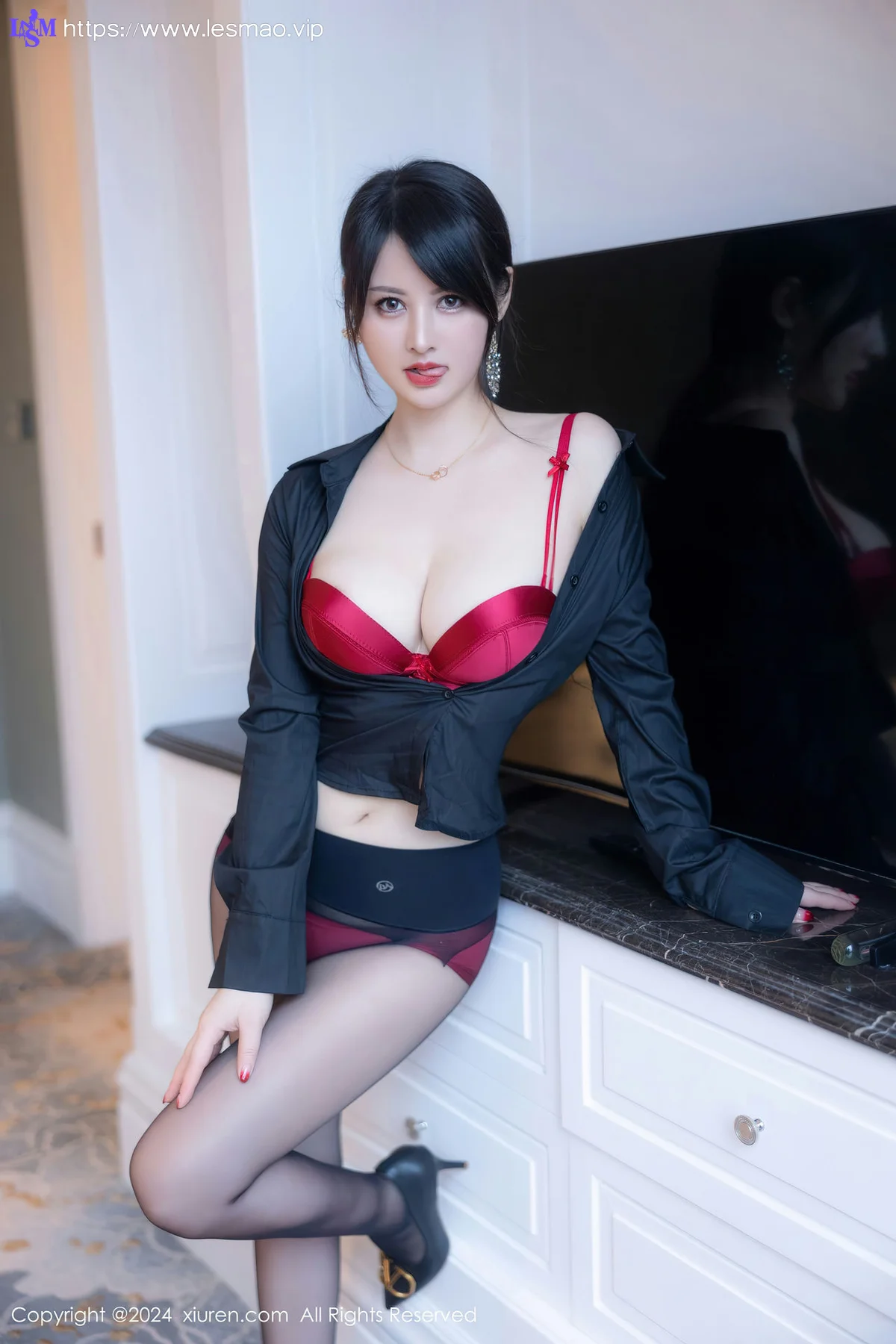 XiuRen 秀人 No.8569 诗诗kiki 黑色OL性感写真1 - 41