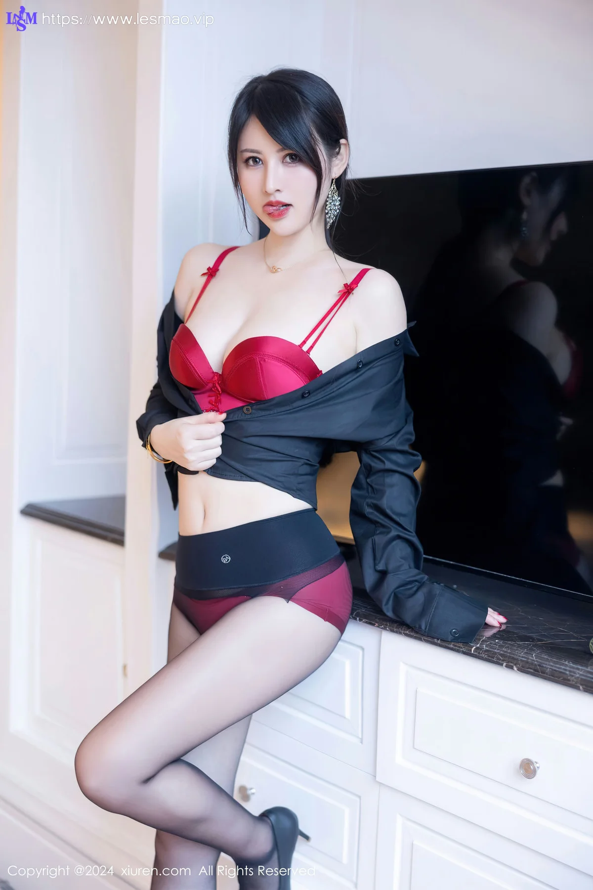 XiuRen 秀人 No.8569 诗诗kiki 黑色OL性感写真1 - 44