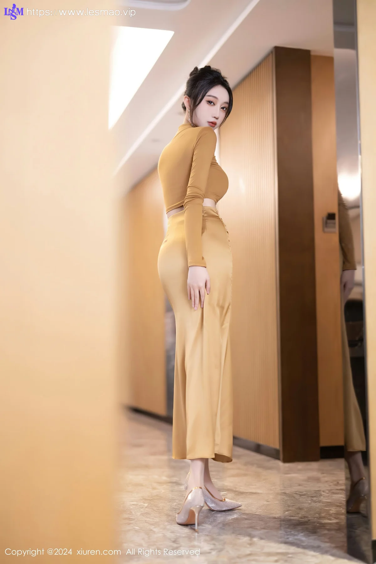 XiuRen 秀人 No.8574 玥儿玥 原色丝袜哈尔滨旅拍3 - 19