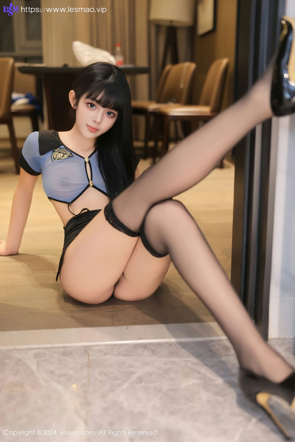 XiuRen 秀人 No.8584 美少女 首套写真萝莉制服少女 - 32