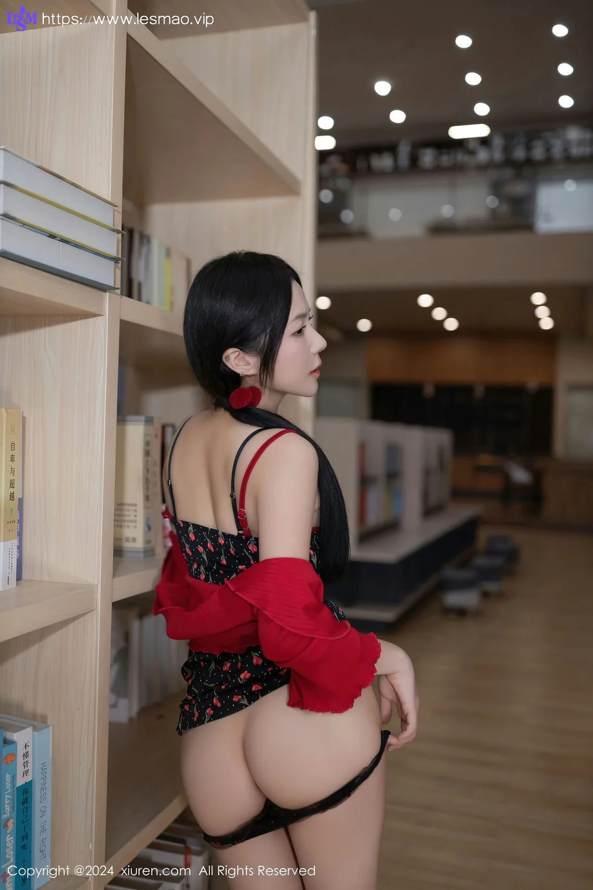 XiuRen 秀人 No.8596 鱼子酱Fish 图书馆场景拍摄性感写真1 - 18