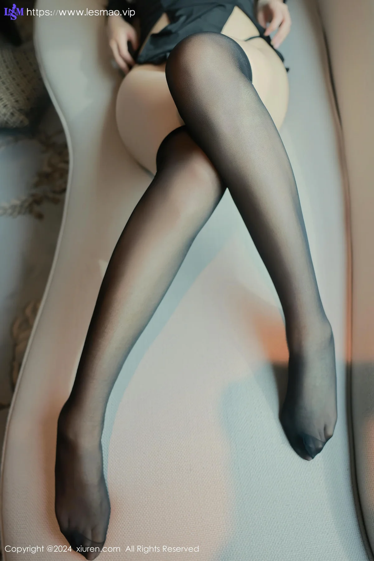 XiuRen 秀人 No.8614 雪糕CiCi 修女服饰性感写真 - 14