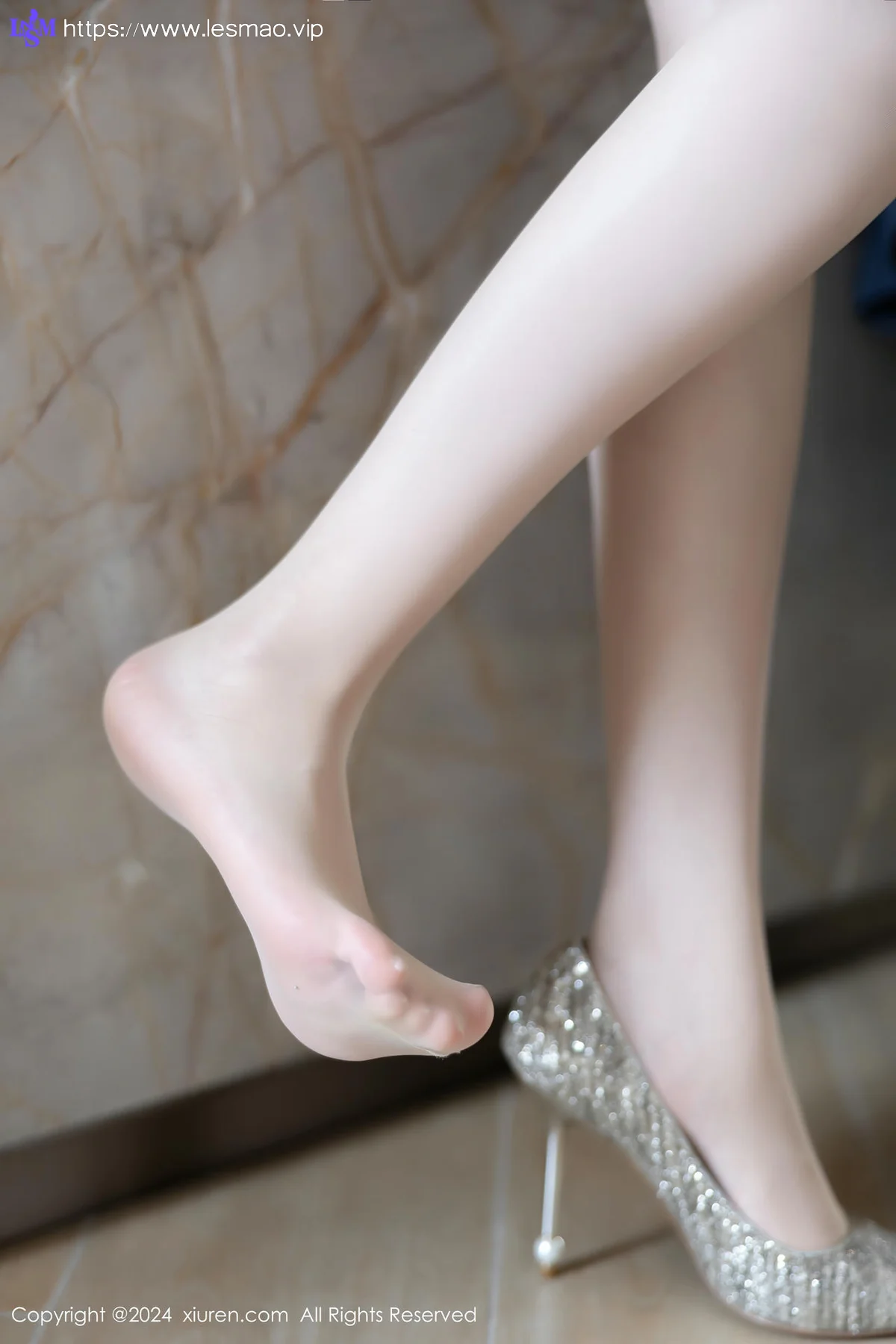 XiuRen 秀人 No.8629 徐莉芝Booty 连衣短裙性感写真11 - 13