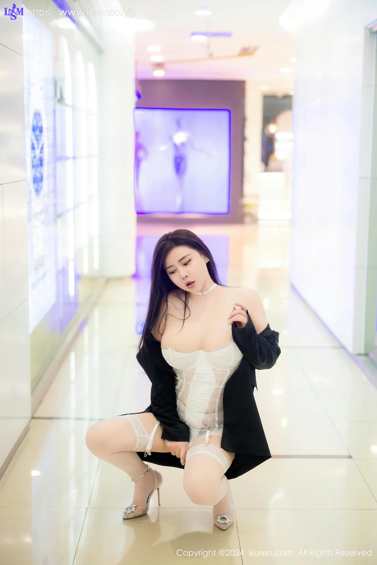 XiuRen 秀人 No.8642 王婉悠Queen 爆乳白色丝袜性感写真22 - 29