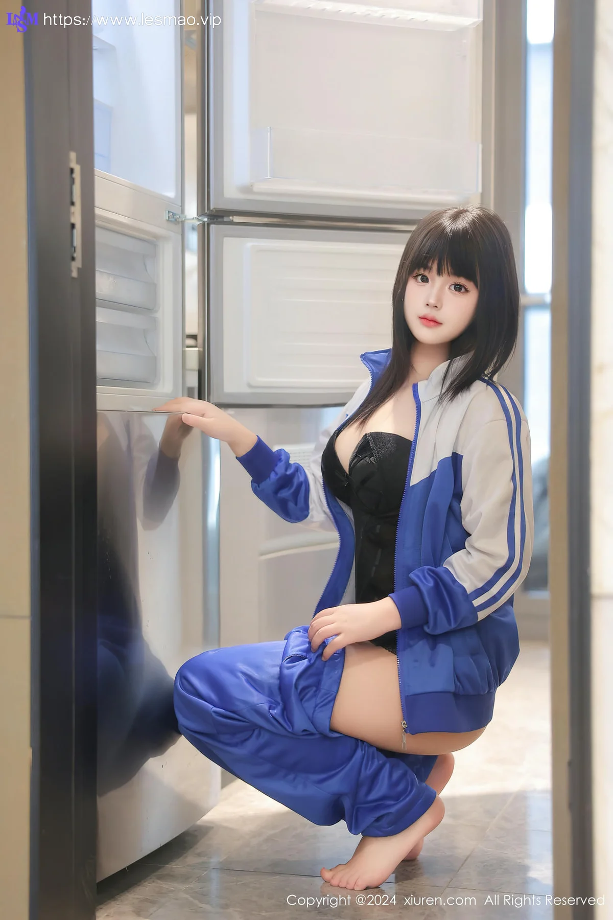 XiuRen 秀人 No.8647 徐若兮学生装搭配性感写真 - 30