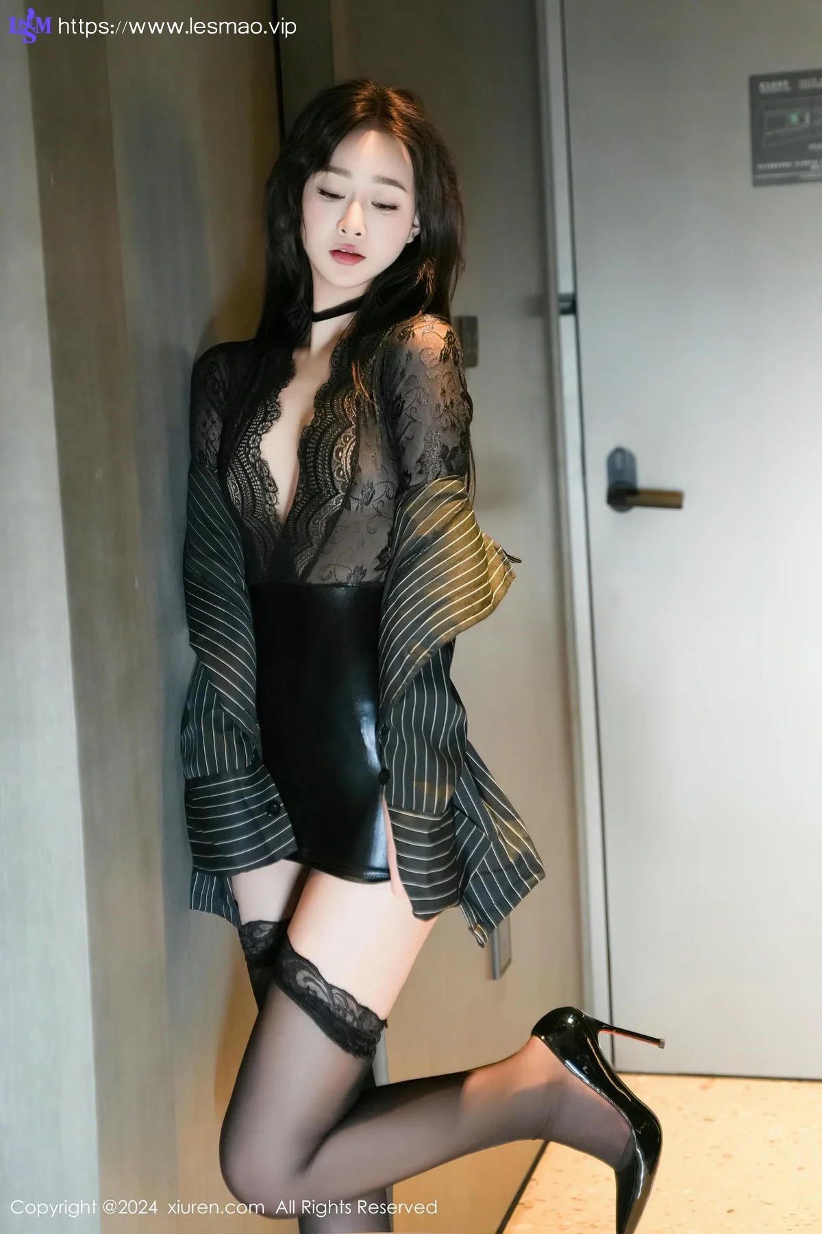 XiuRen 秀人 No.8660 软糖爱喝奶 情趣内衣性感写真33 - 17