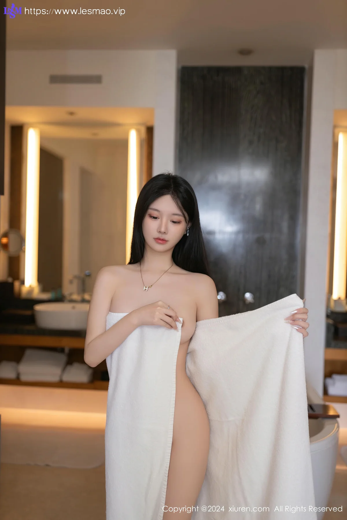 XiuRen 秀人 No.8672 幼幼 多面视角演绎性感写真1 - 45