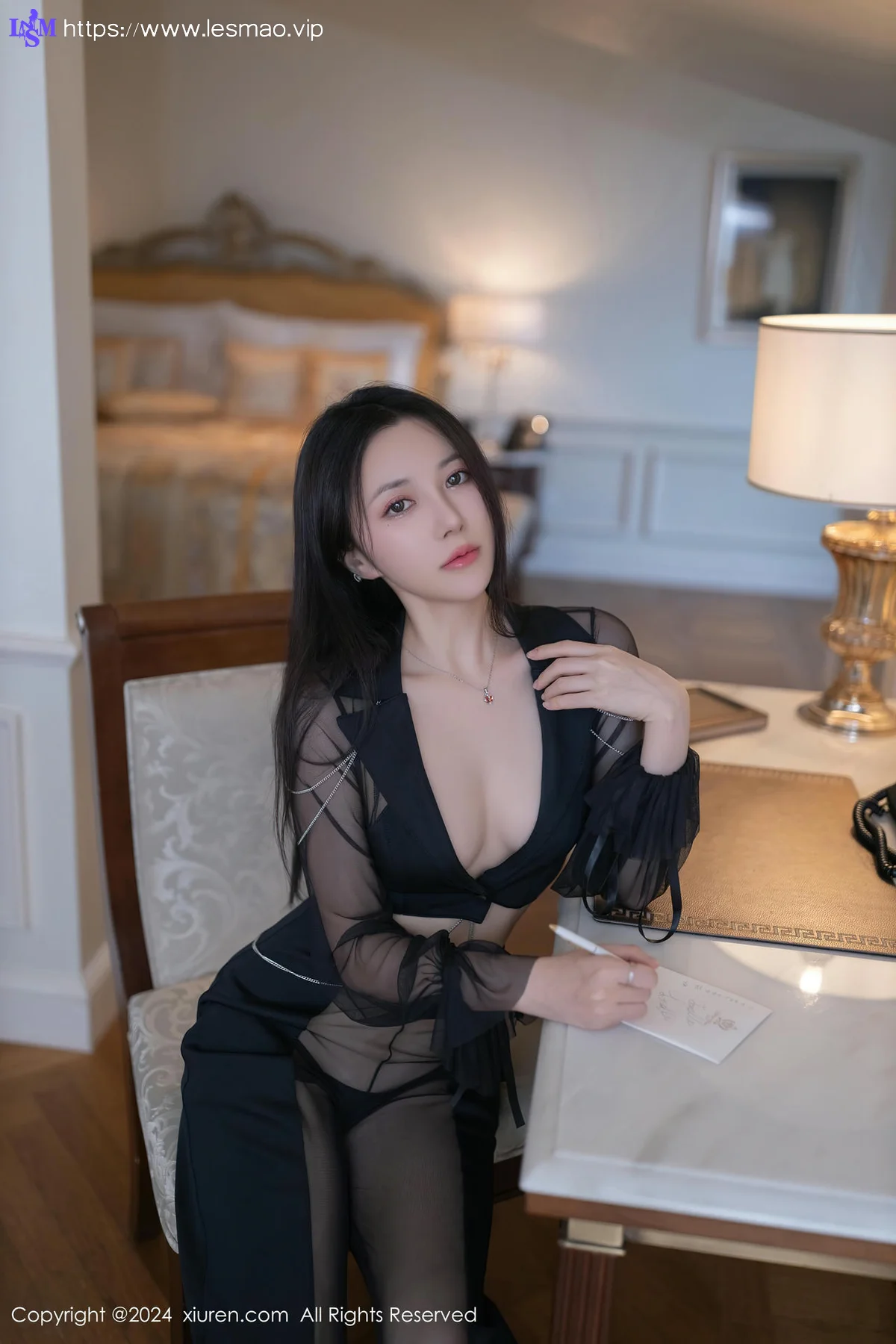XiuRen 秀人 No.8675 鱼子酱Fish 秘书OL服饰性感写真11 - 19