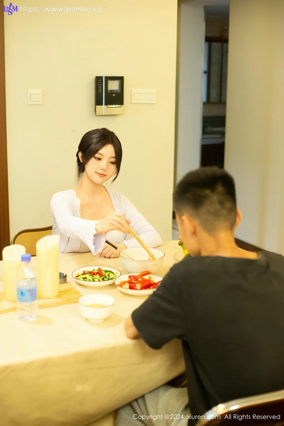 XiuRen 秀人 No.8677 豆瓣酱 买菜做饭场景拍摄性感写真111 - 67