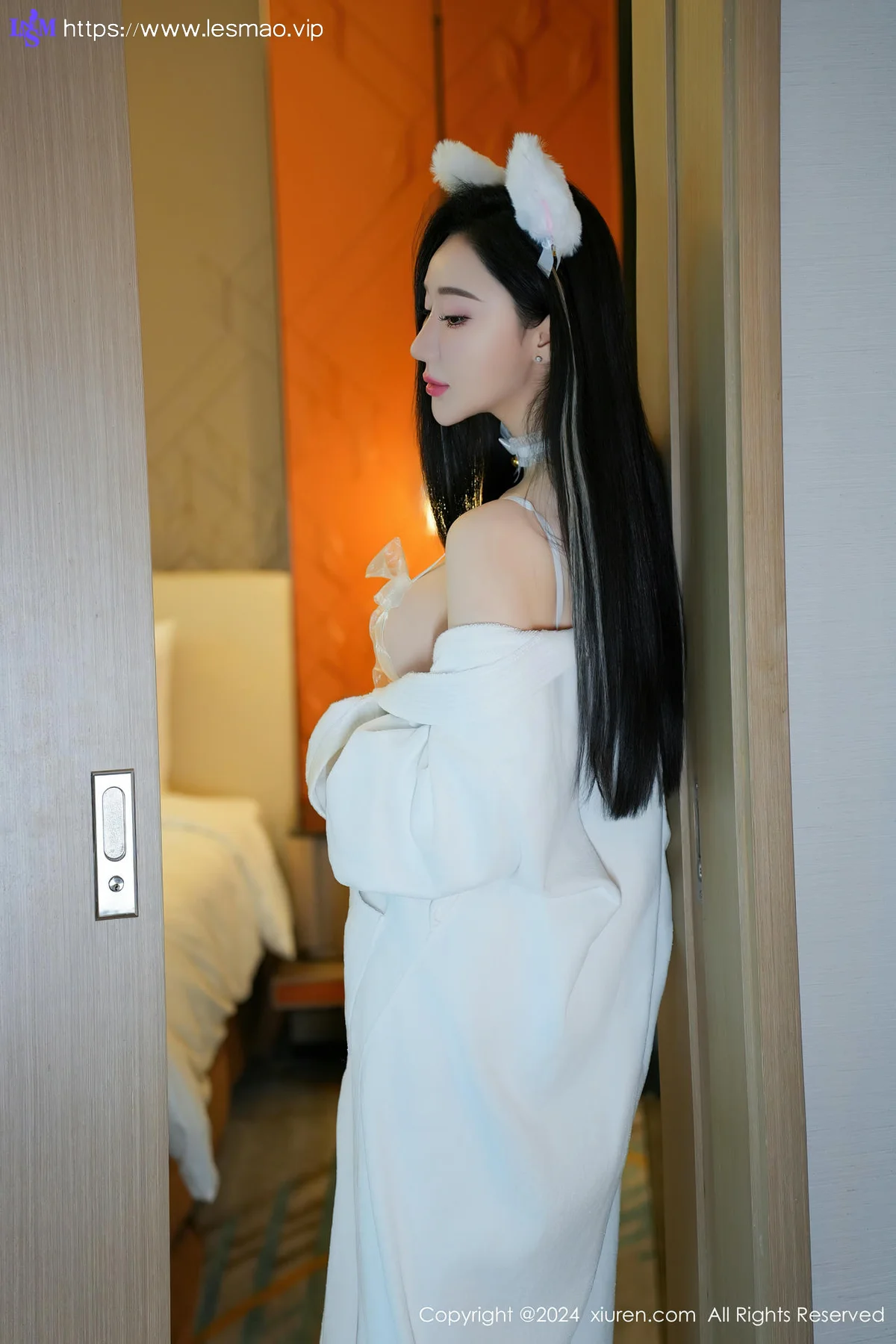 XiuRen 秀人 No.8679 田兮白 白色珍珠情趣内衣性感写真 - 72