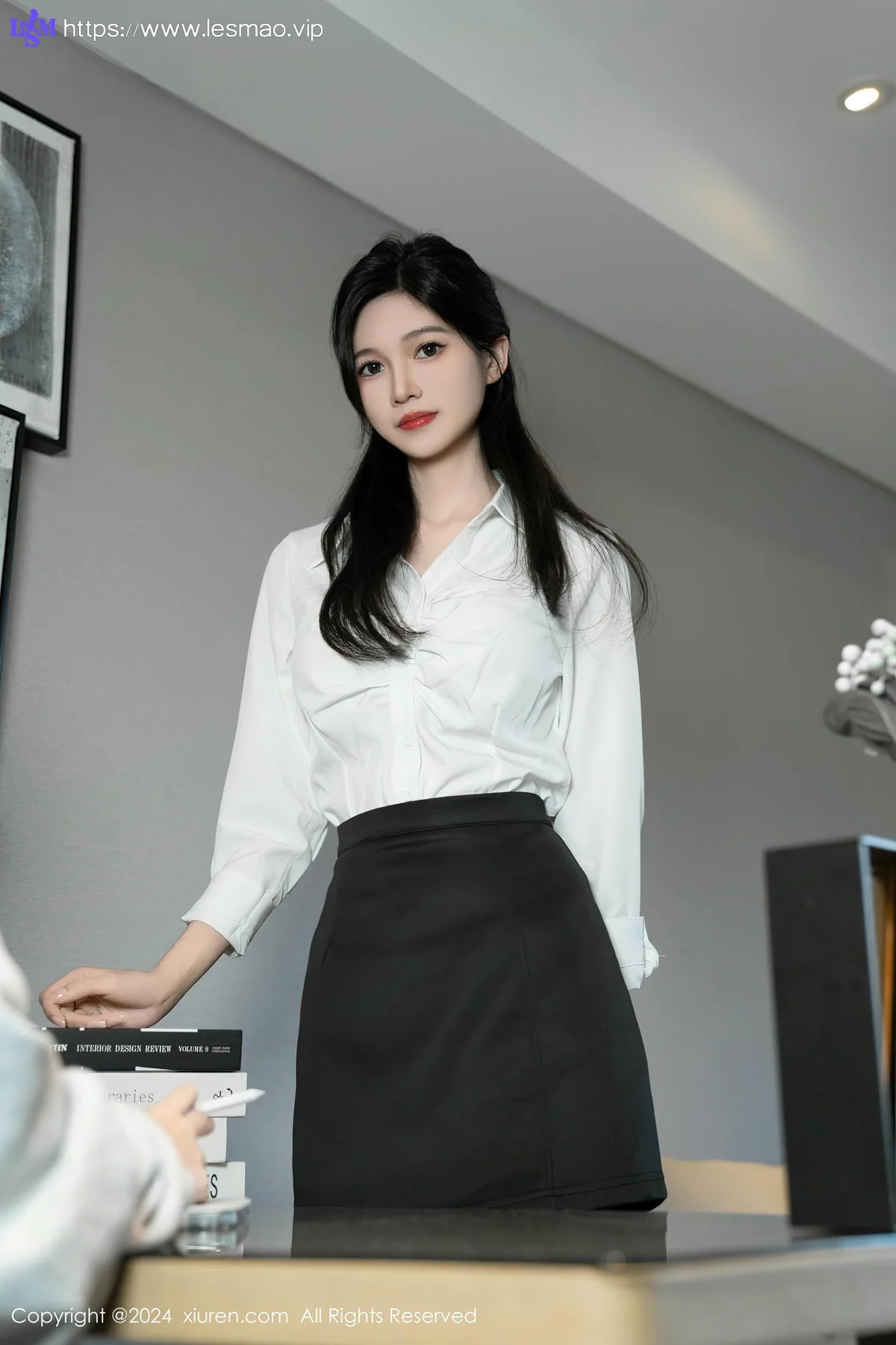 XiuRen 秀人 No.8697 程程程- OL服饰性感写真333 - 13