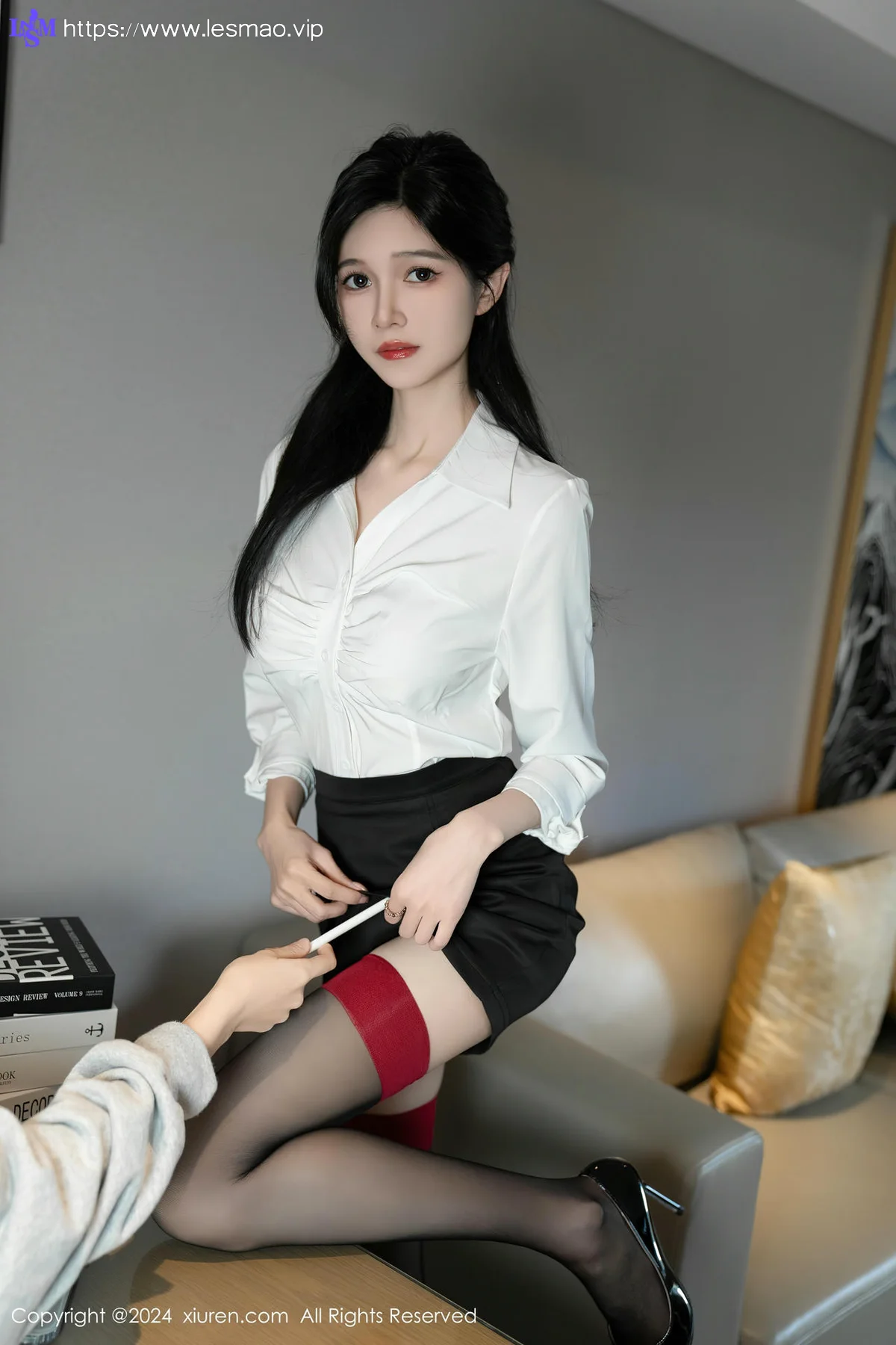 XiuRen 秀人 No.8697 程程程- OL服饰性感写真333 - 16