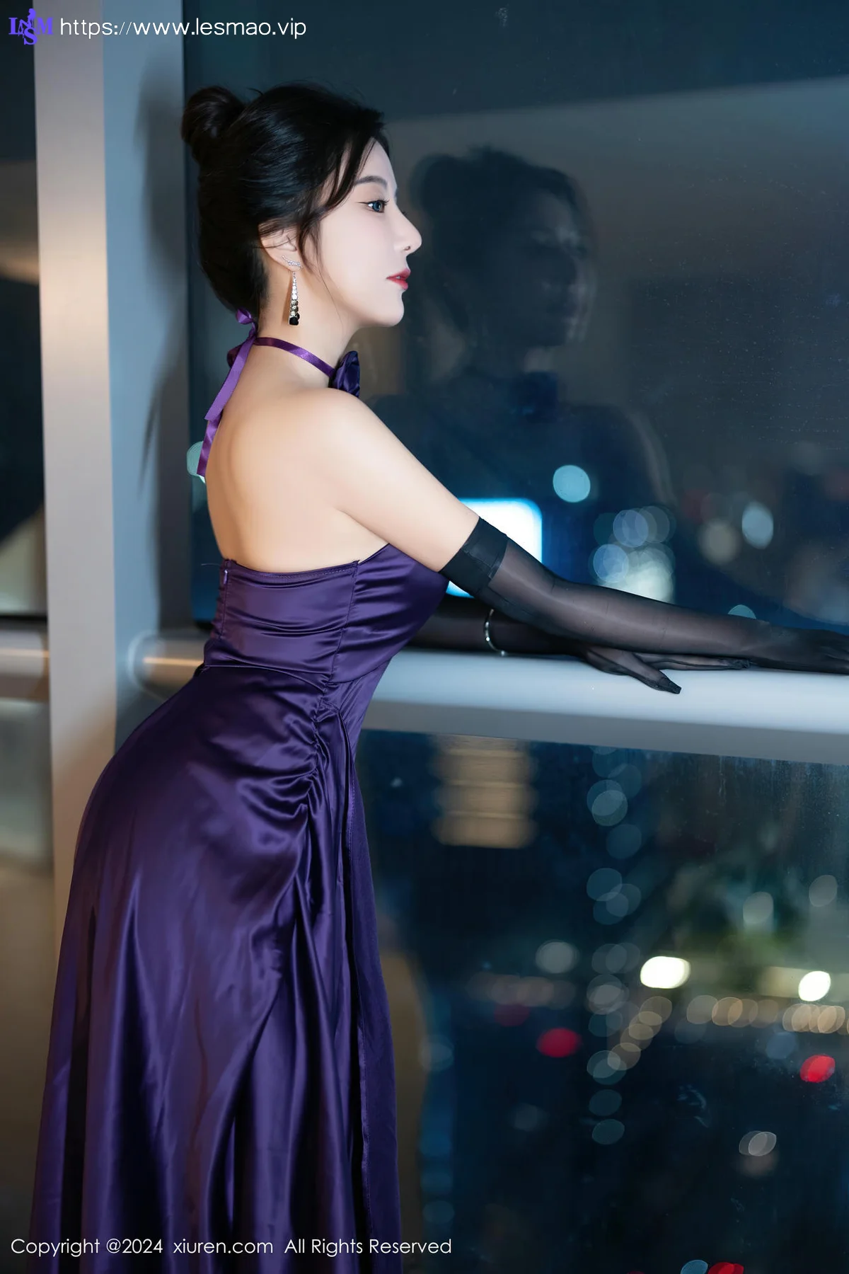 XiuRen 秀人 No.8698 王馨瑶yanni 紫色丝袜性感写真1 - 13