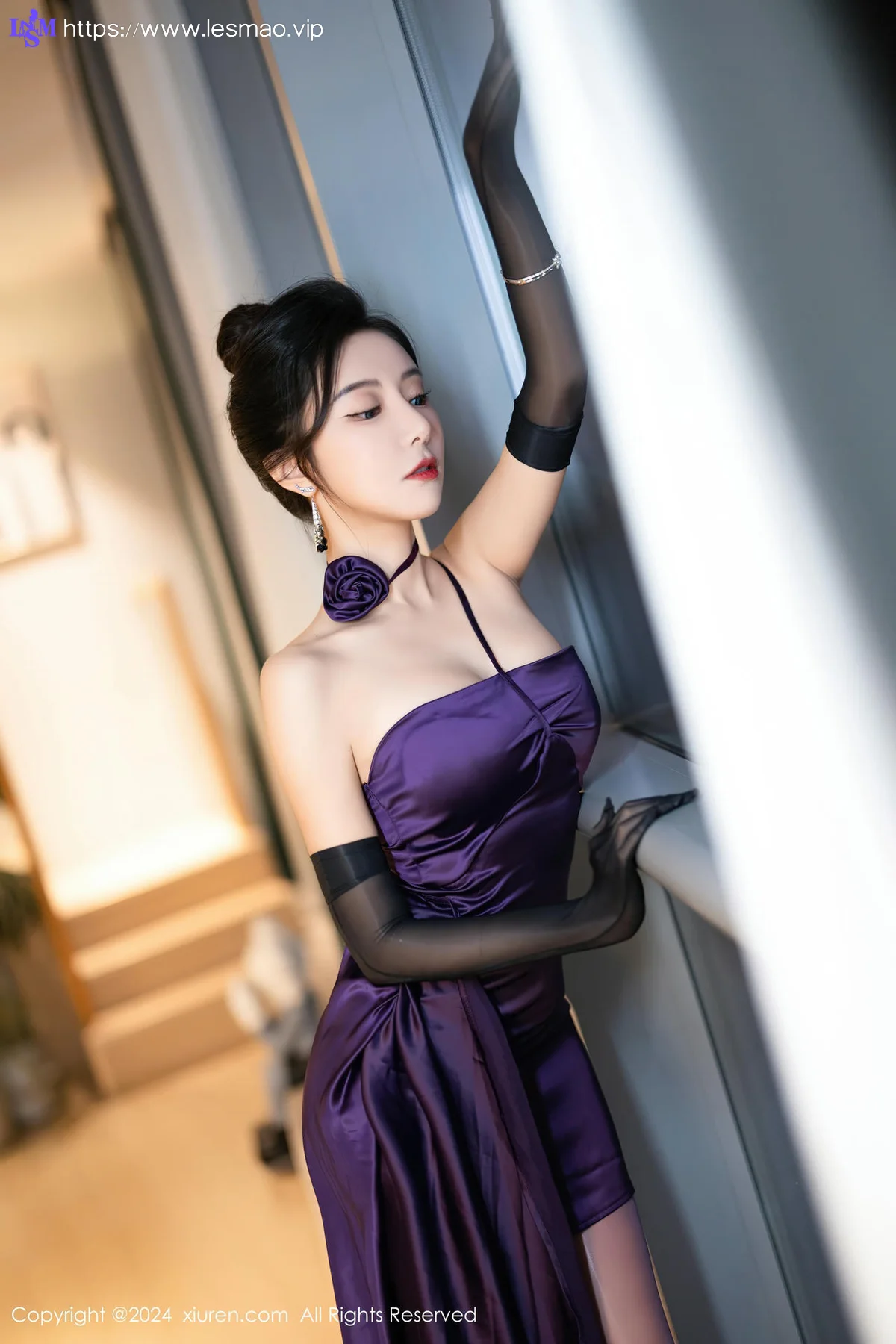 XiuRen 秀人 No.8698 王馨瑶yanni 紫色丝袜性感写真1 - 19