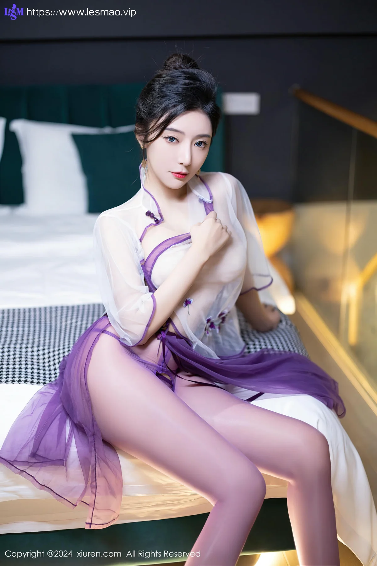 XiuRen 秀人 No.8698 王馨瑶yanni 紫色丝袜性感写真1 - 69