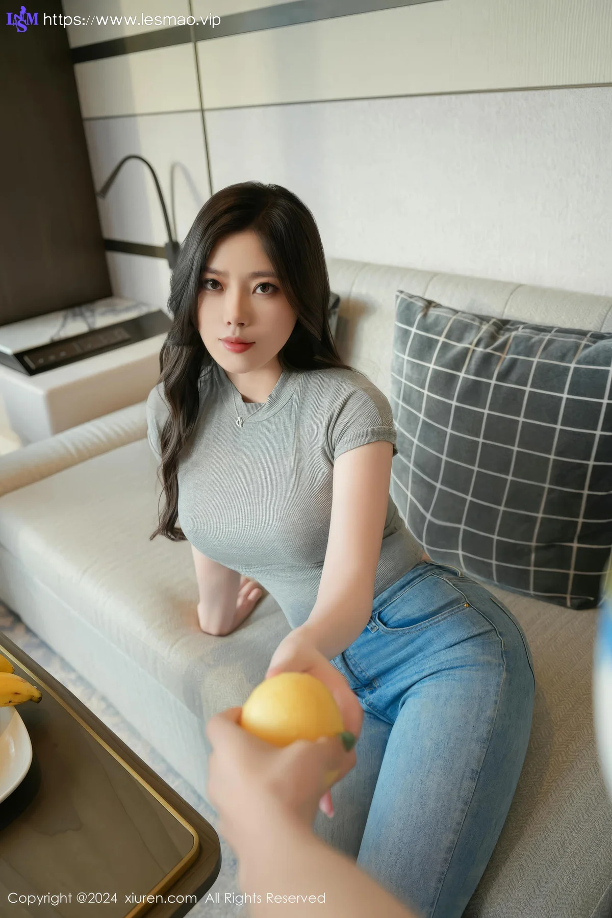 XiuRen 秀人 No.8711 白茹雪 灰色丝袜性感写真1 - 13