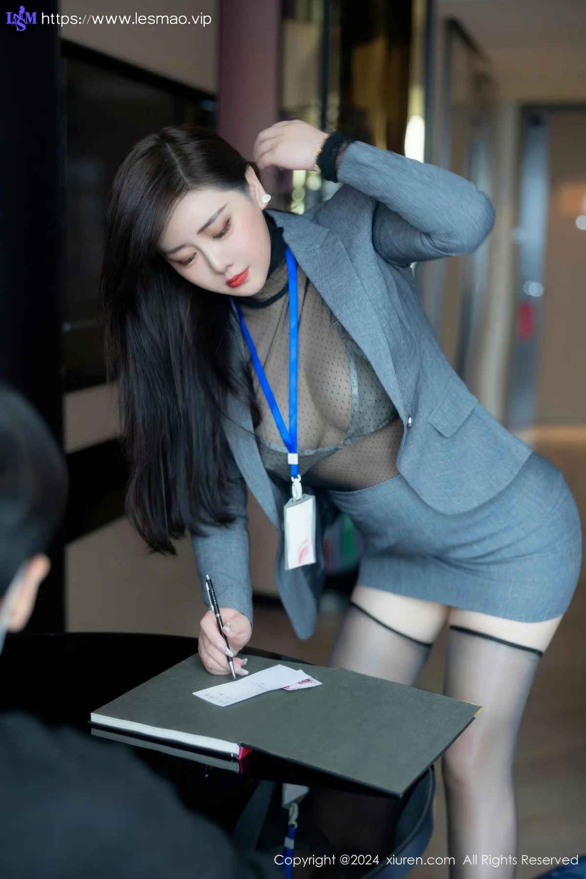 XiuRen 秀人 No.8712 王婉悠Queen 办公室场景拍摄性感写真1 - 20