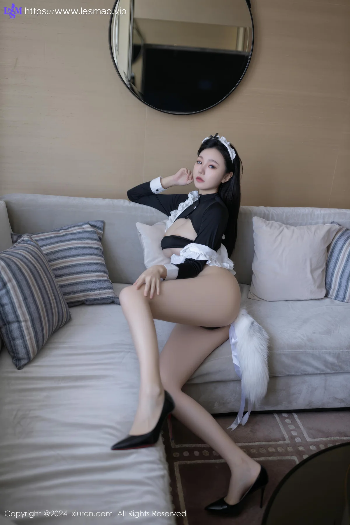 XiuRen 秀人 No.8720 安然anran 黑色女仆服饰迪拜旅拍11 - 35
