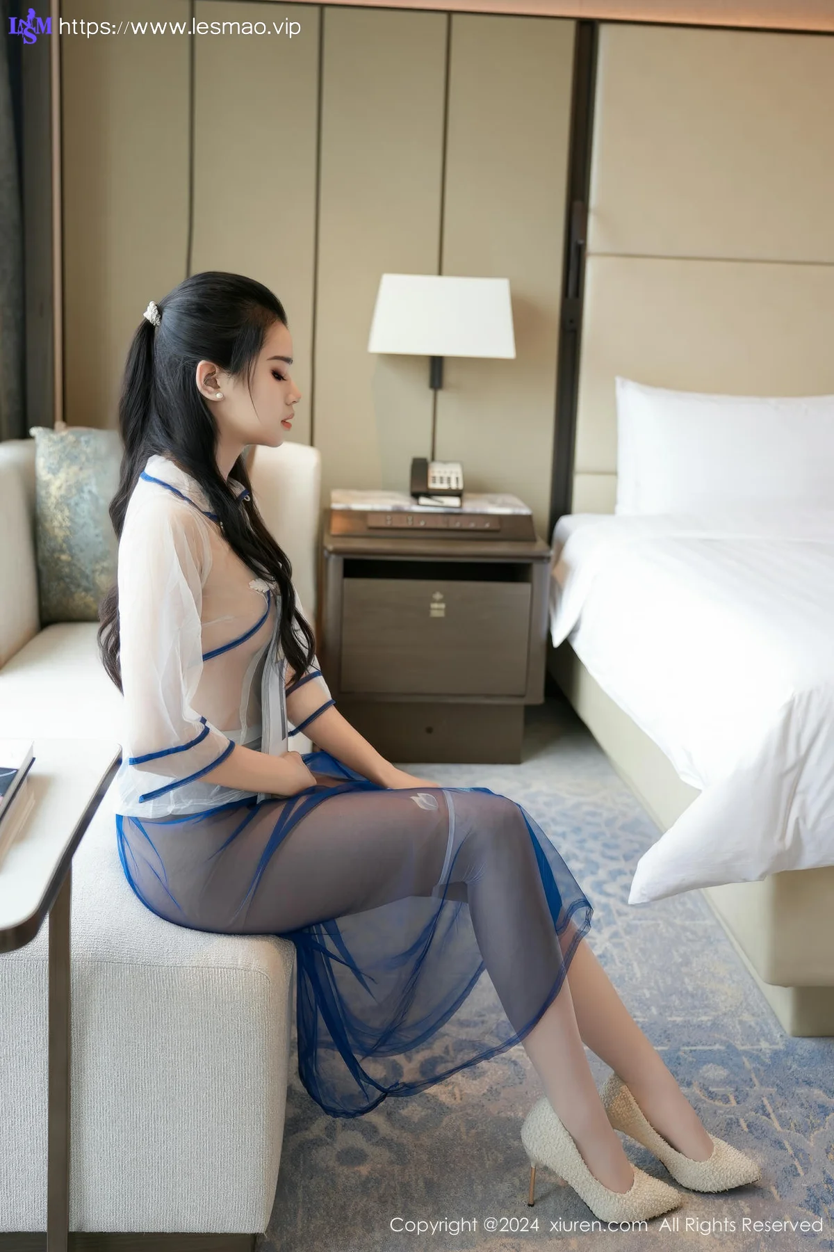 XiuRen 秀人 No.8721 惜惜free 蓝白色透明旗袍性感写真1 - 33