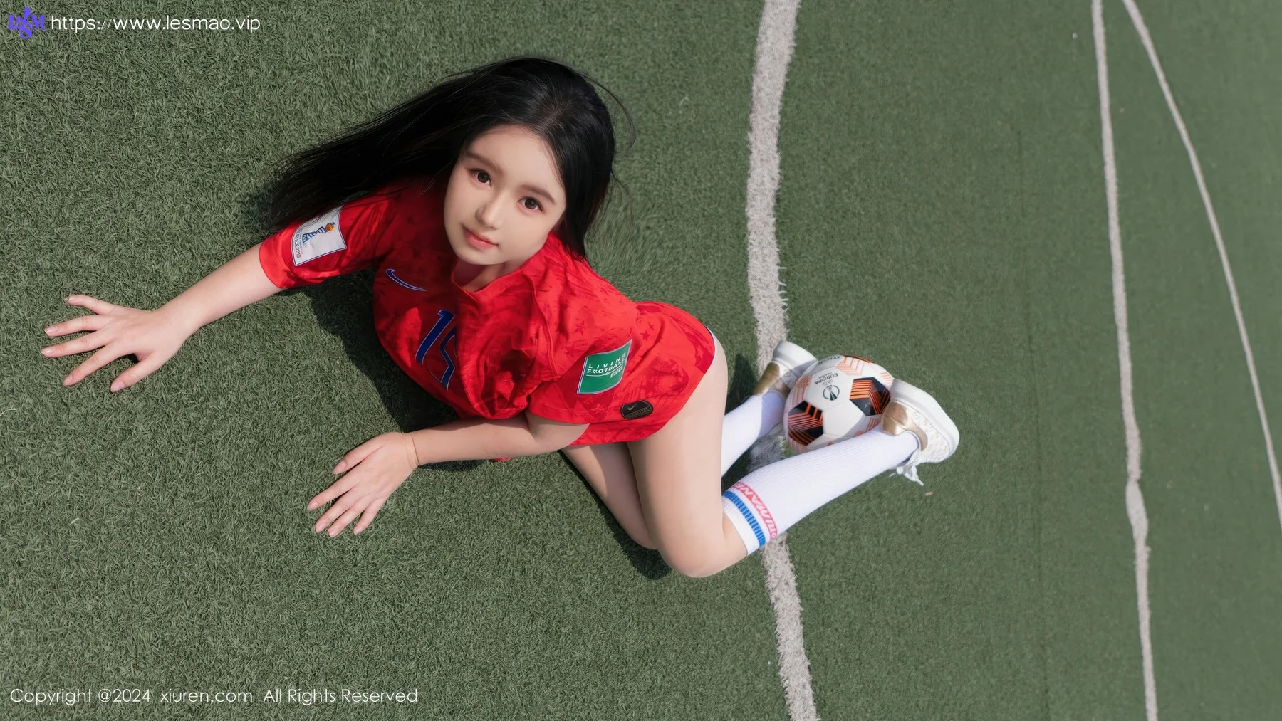 XiuRen 秀人 No.8733 小薯条nienie 足球场景拍摄性感写真 - 21