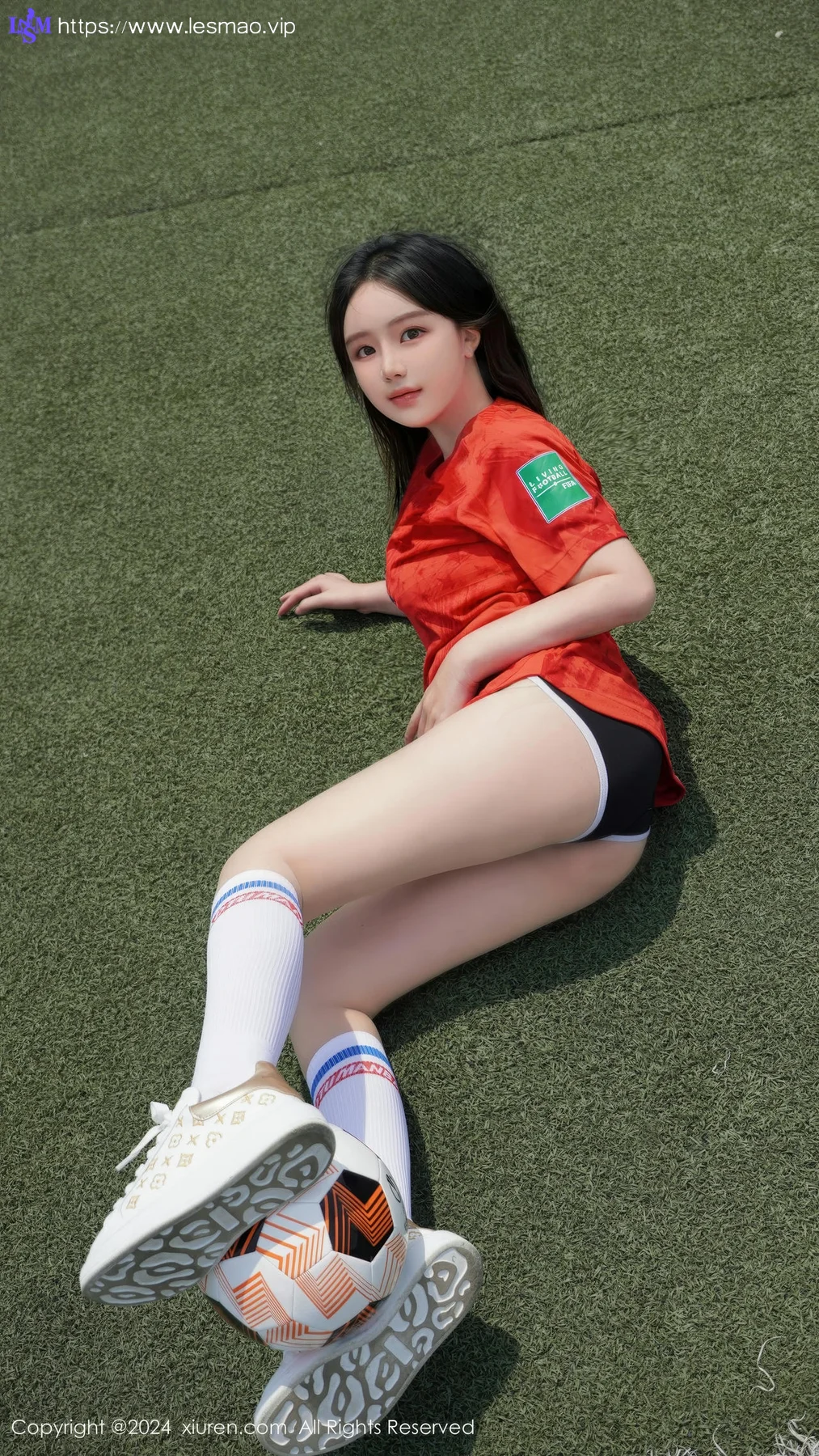 XiuRen 秀人 No.8733 小薯条nienie 足球场景拍摄性感写真 - 22