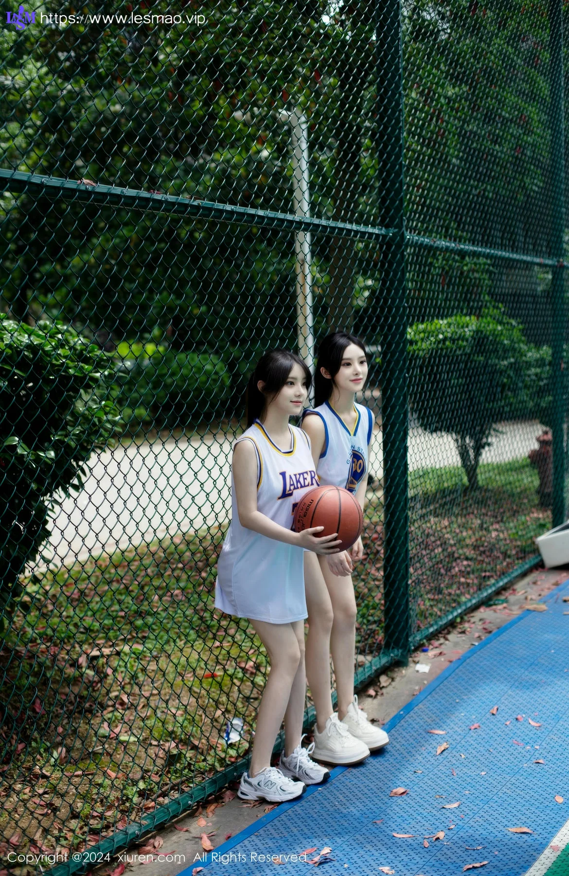 XiuRen 秀人 No.8744 豆瓣酱 蓝球场景互动拍摄性感写真111 - 27