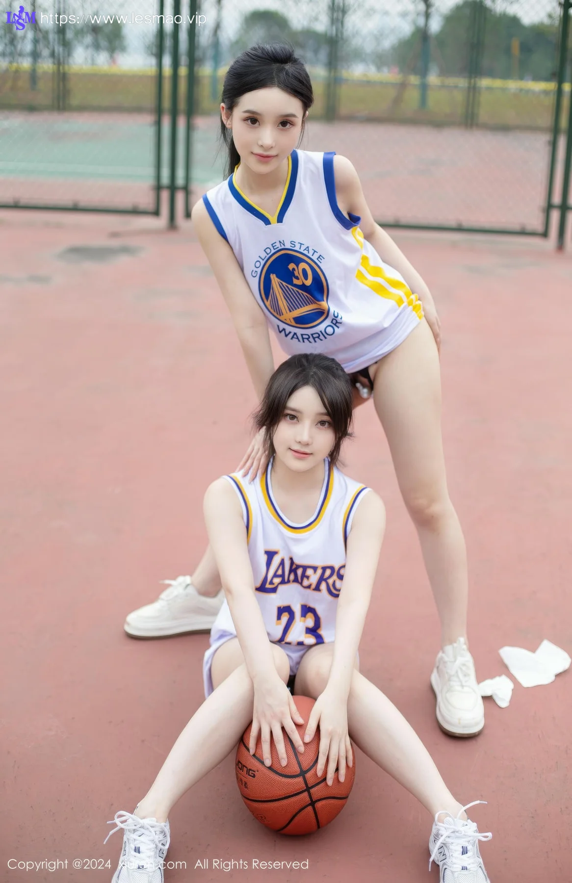 XiuRen 秀人 No.8744 豆瓣酱 蓝球场景互动拍摄性感写真111 - 55
