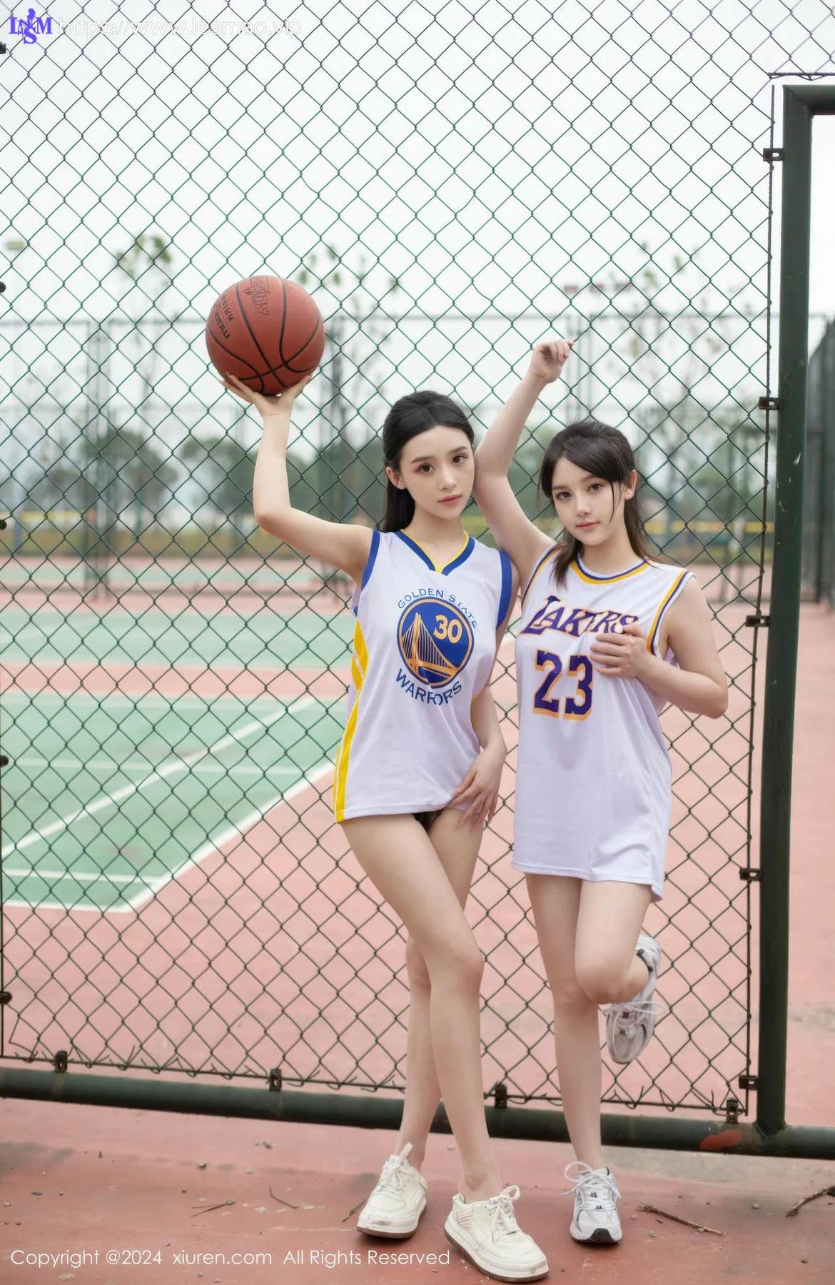 XiuRen 秀人 No.8744 豆瓣酱 蓝球场景互动拍摄性感写真111 - 83