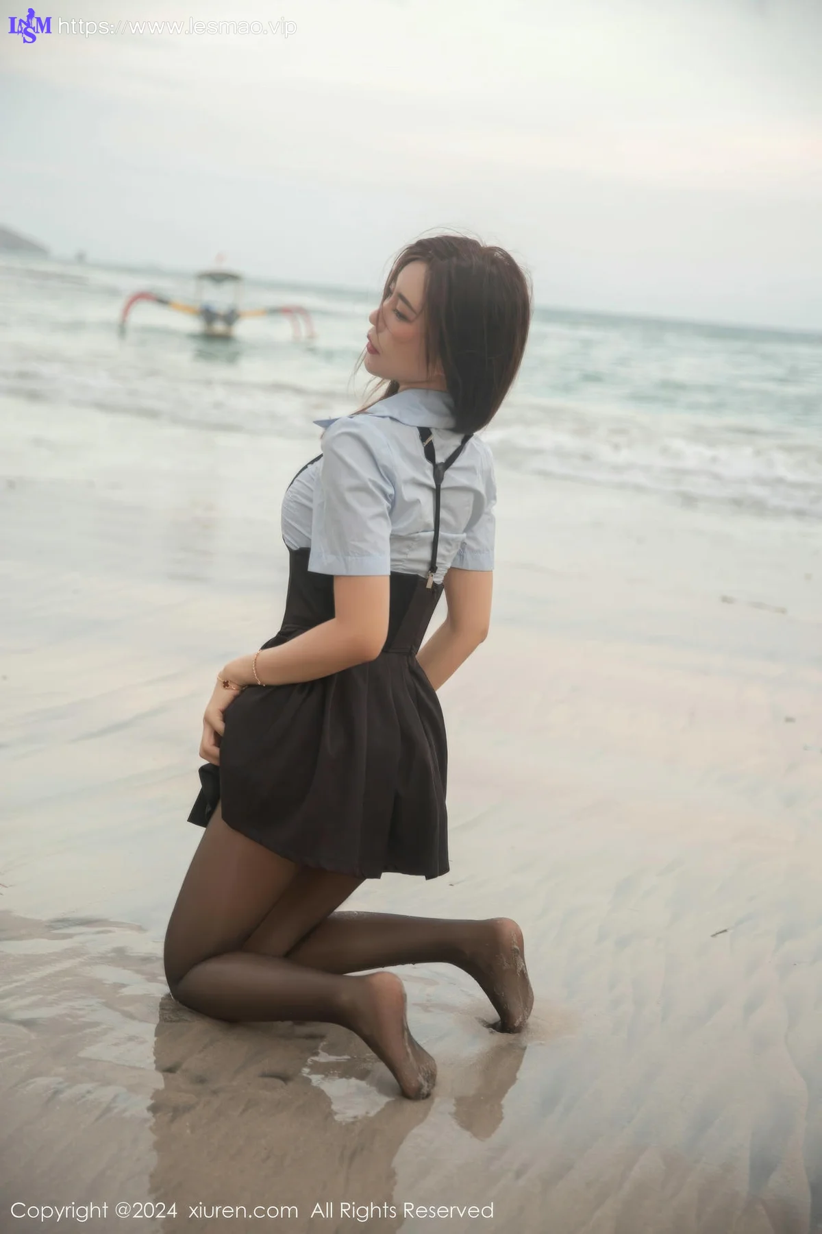 XiuRen 秀人 No.8752 绮里嘉ula 淡蓝T恤性感写真1 - 24
