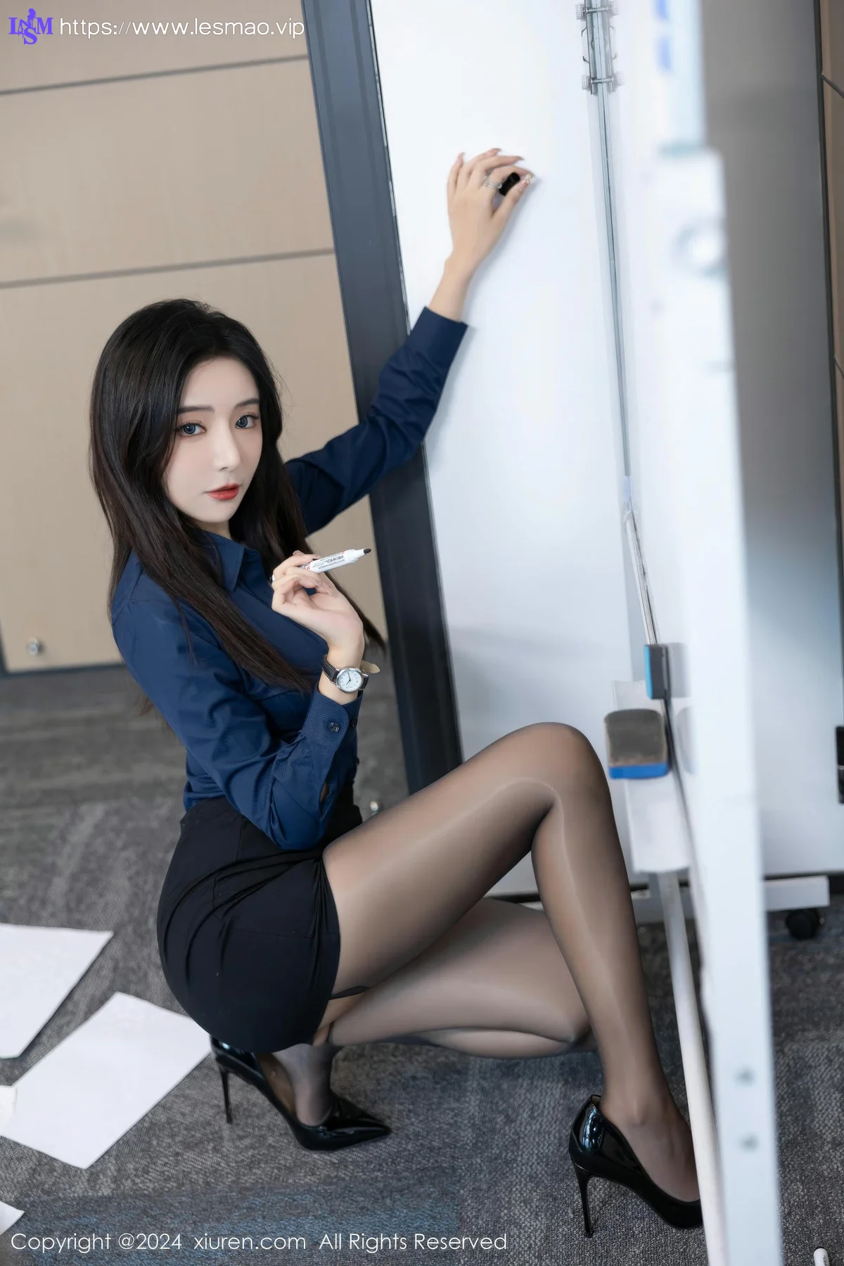 XiuRen 秀人 No.8760 王馨瑶yanni Ol深色服饰性感写真111 - 41