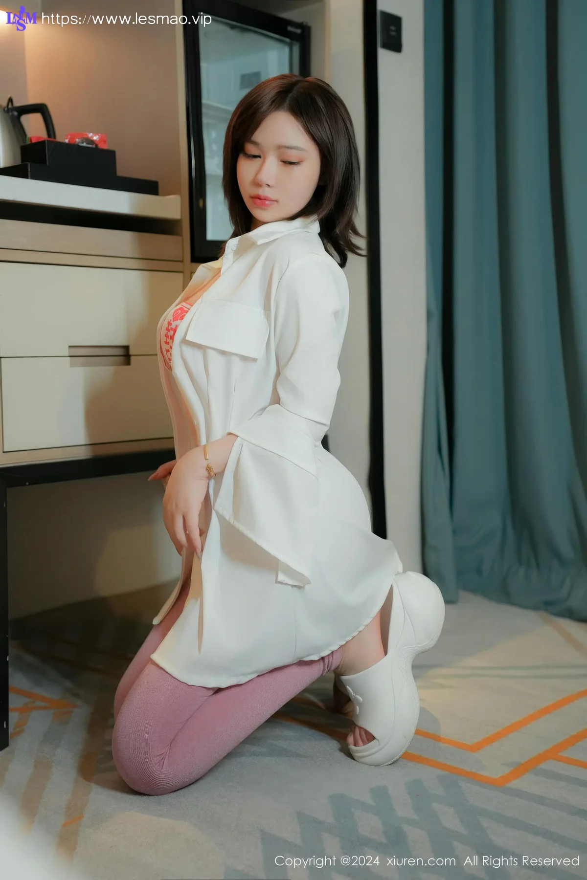 XiuRen 秀人 No.8763 nana豆酱 粉色瑜伽裤性感写真 - 18