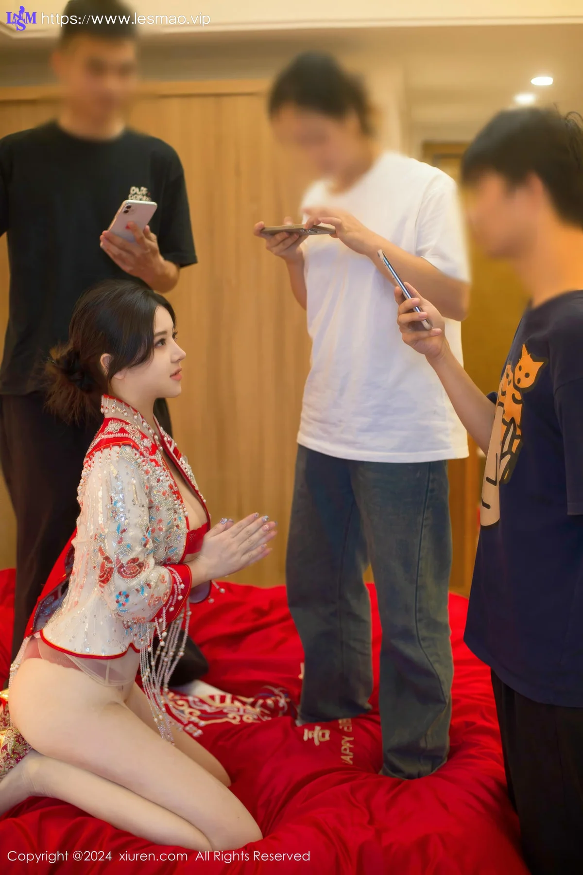 XiuRen 秀人 No.8780 豆瓣酱 闹新娘主题拍摄性感写真111 - 40