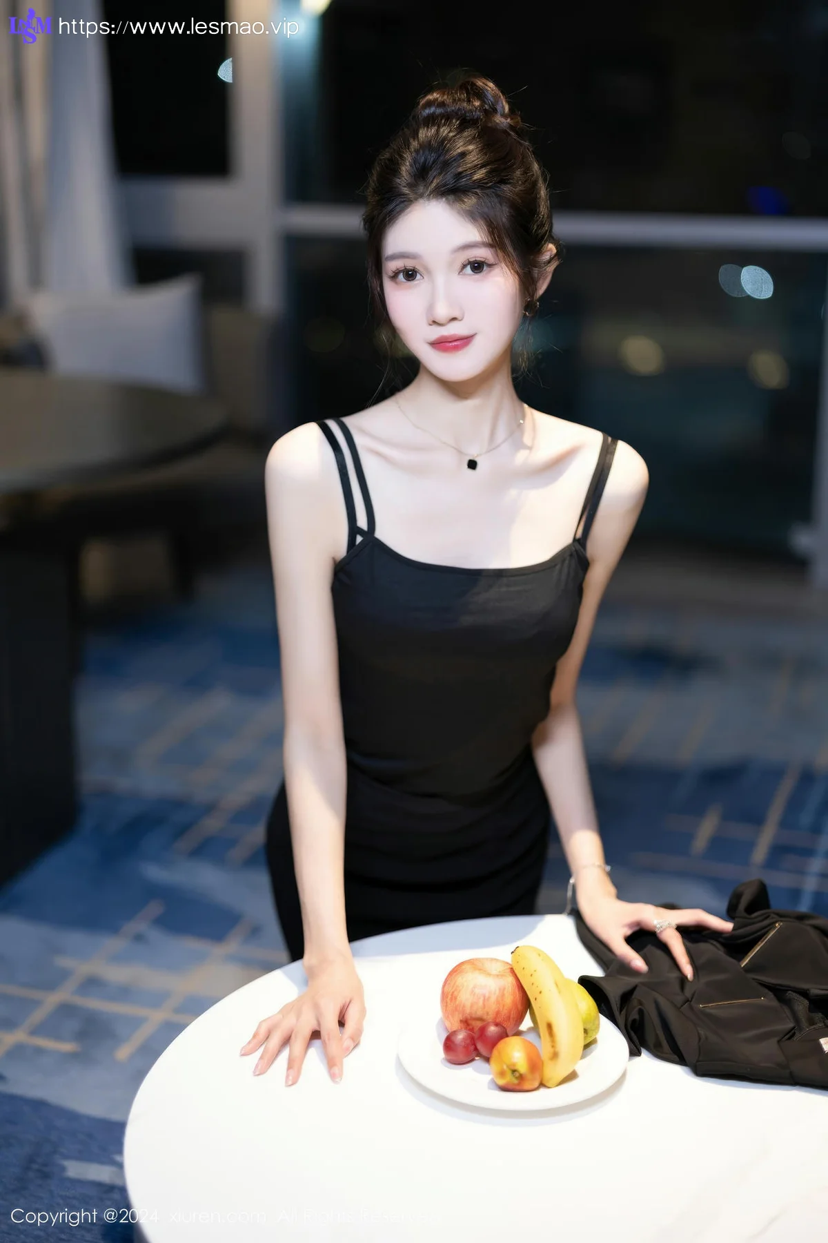 XiuRen 秀人 No.8791 程程程- 黑色OL服饰哈尔滨旅拍1 - 34