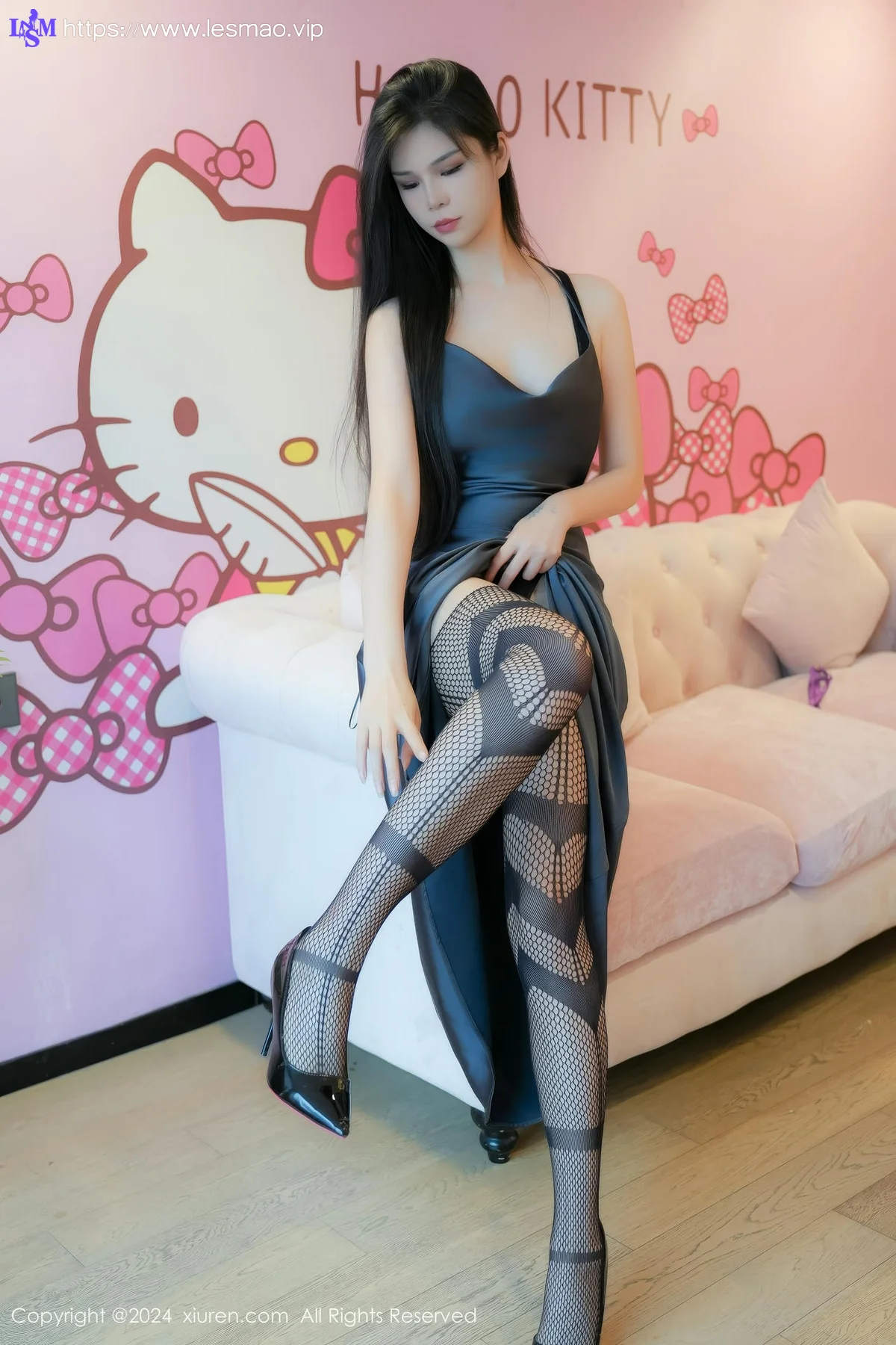 XiuRen 秀人 No.8795 雪糕CiCi 紫色长裙性感写真 - 16